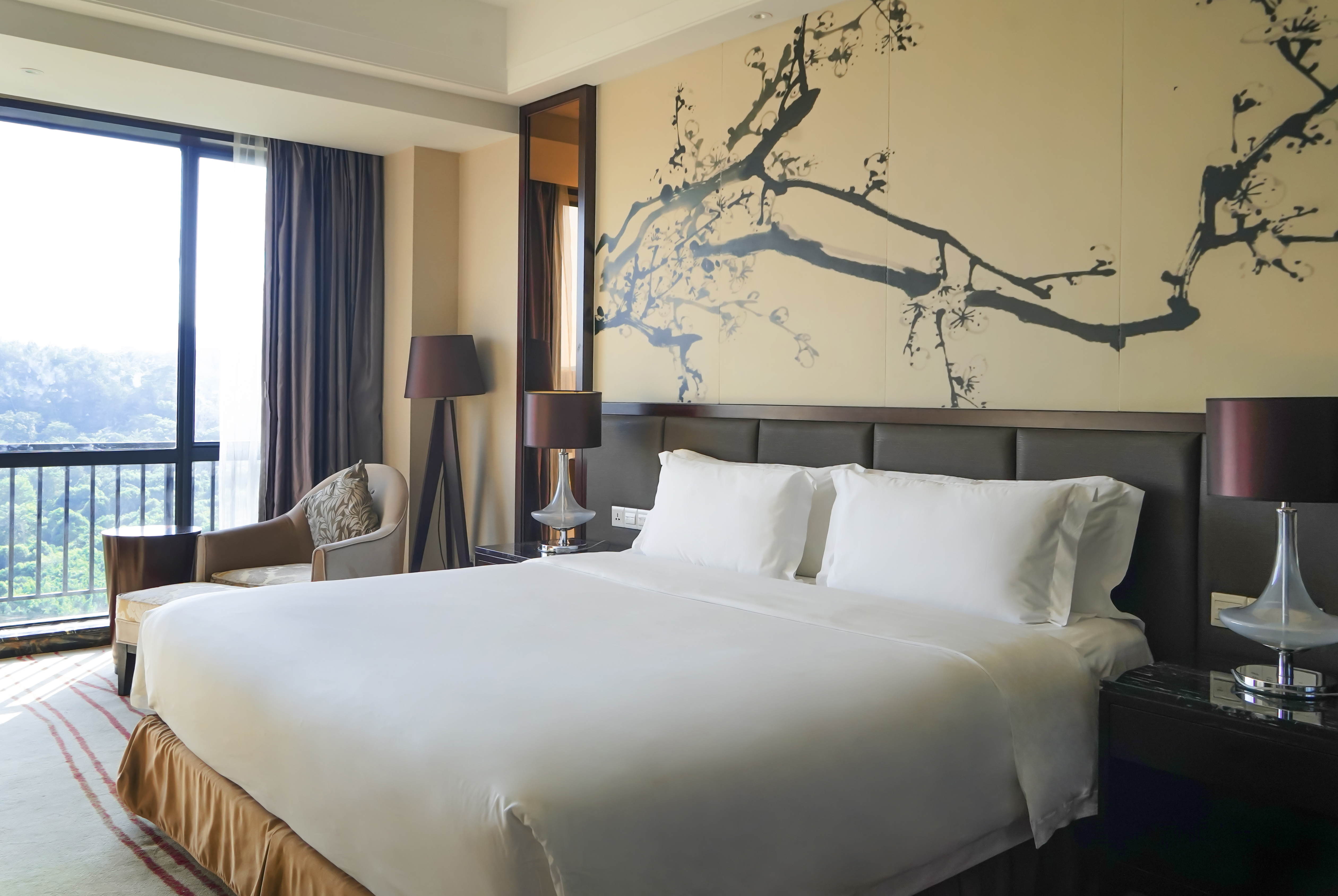 Guest room at the Howard Johnson by Wyndham Changsheng Plaza Meizhou in Meizhou, Other than US/Canada