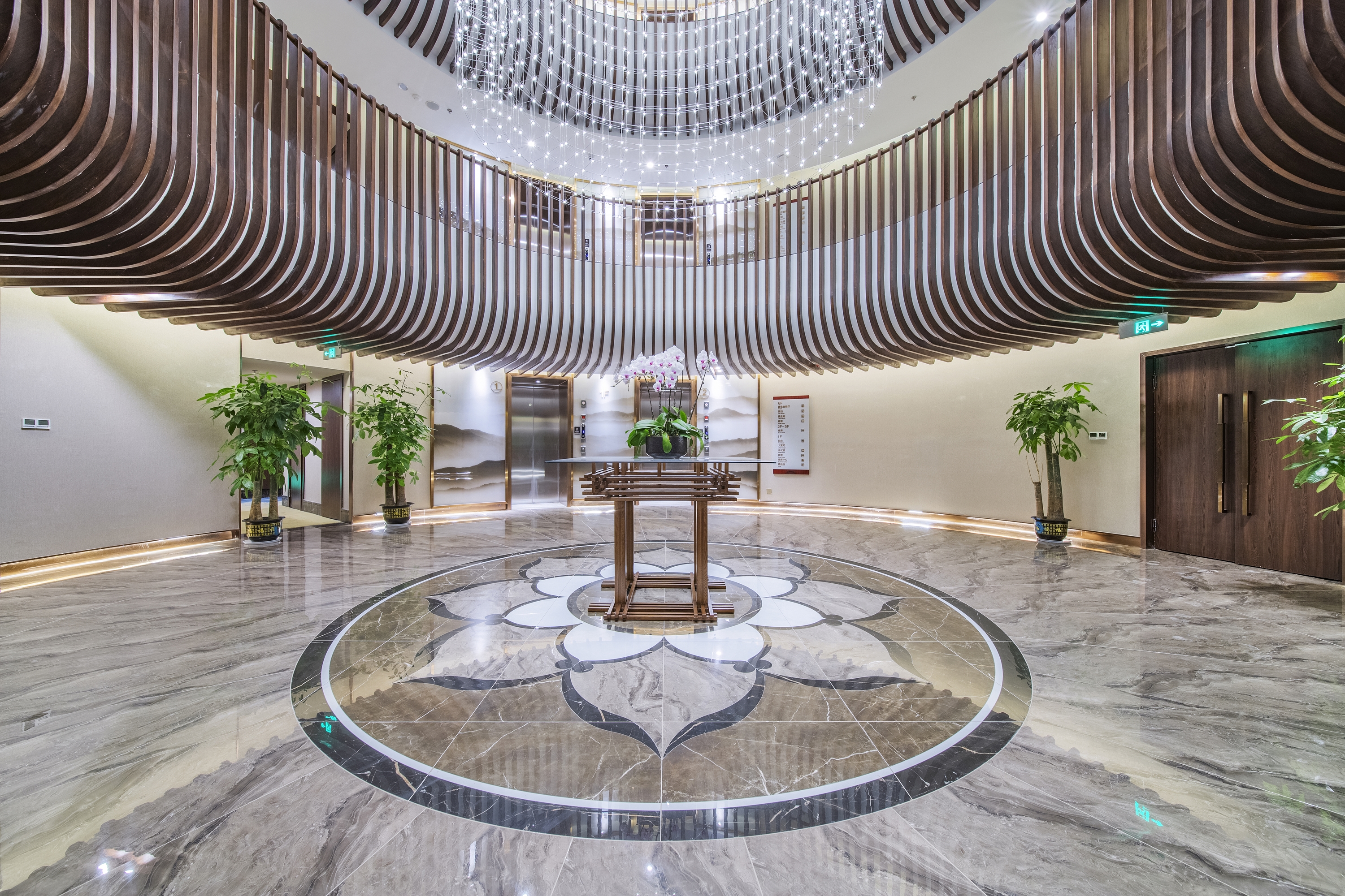 Meeting room at Howard Johnson by Wyndham Lake Serenity Hotel Neijiang in Neijiang City, Other than US/Canada