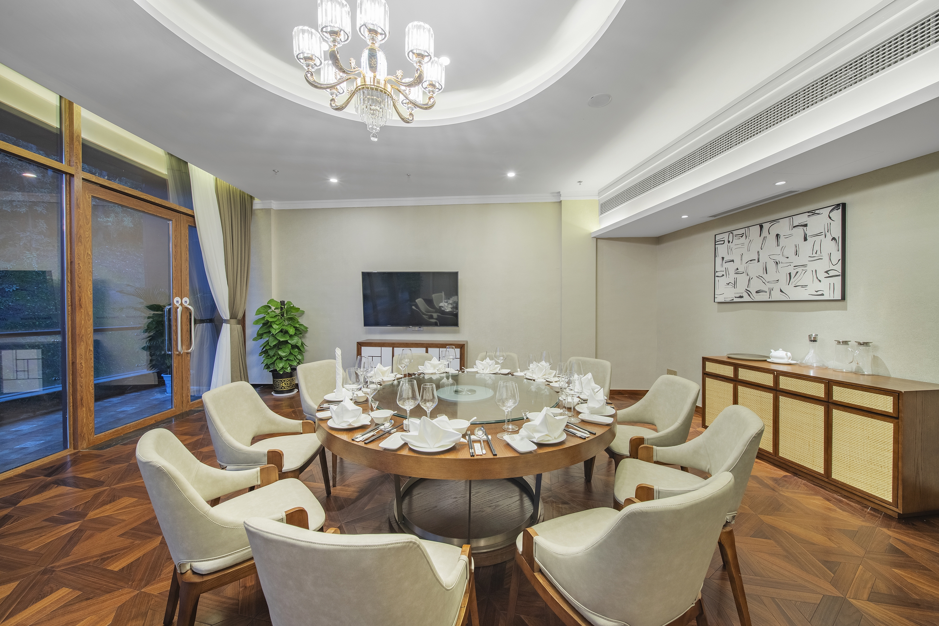 Howard Johnson by Wyndham Lake Serenity Hotel Neijiang restaurant in Neijiang City, Other than US/Canada