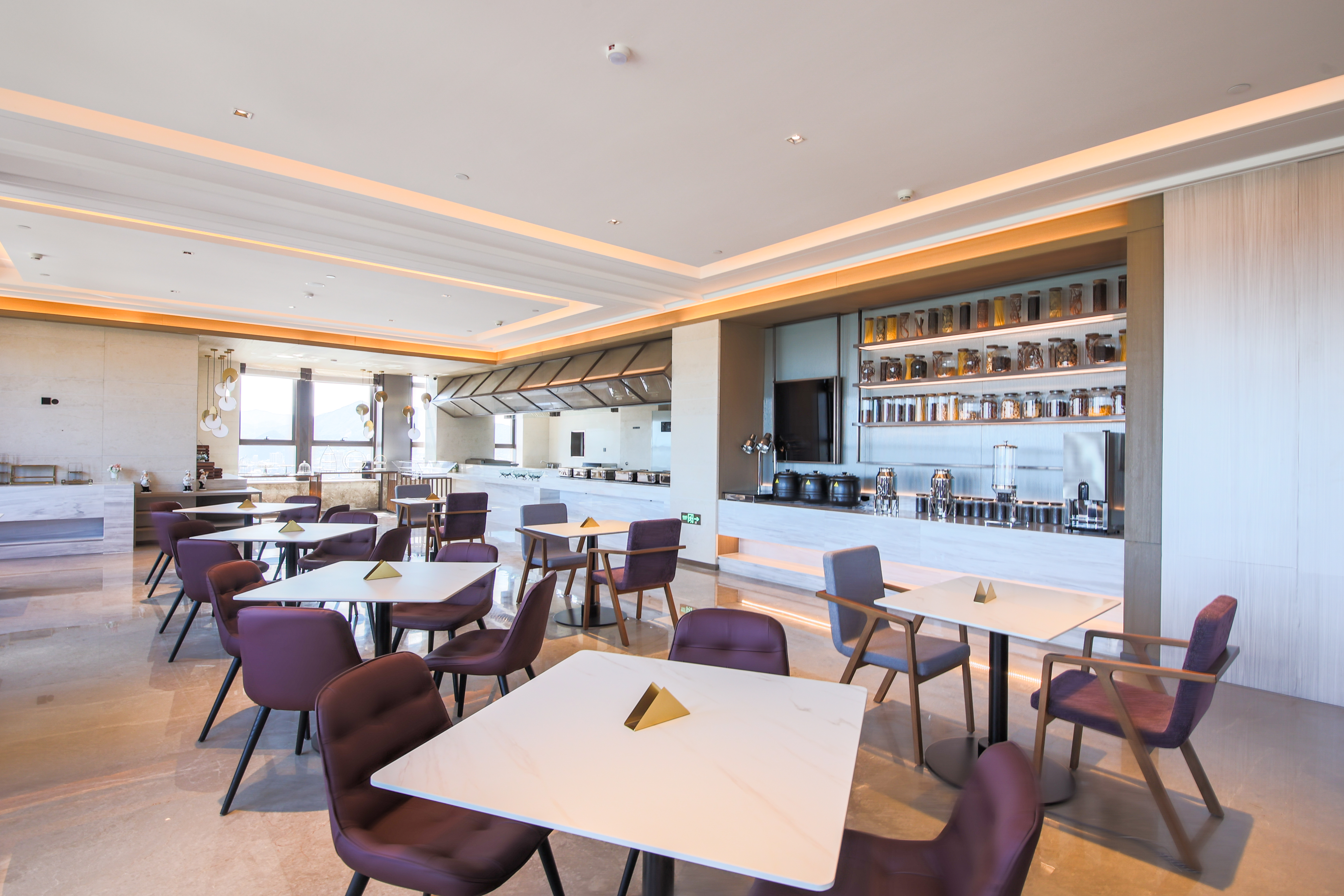 Howard Johnson by Wyndham Longxiang Hotel Ningbo restaurant in Ningbo, Other than US/Canada