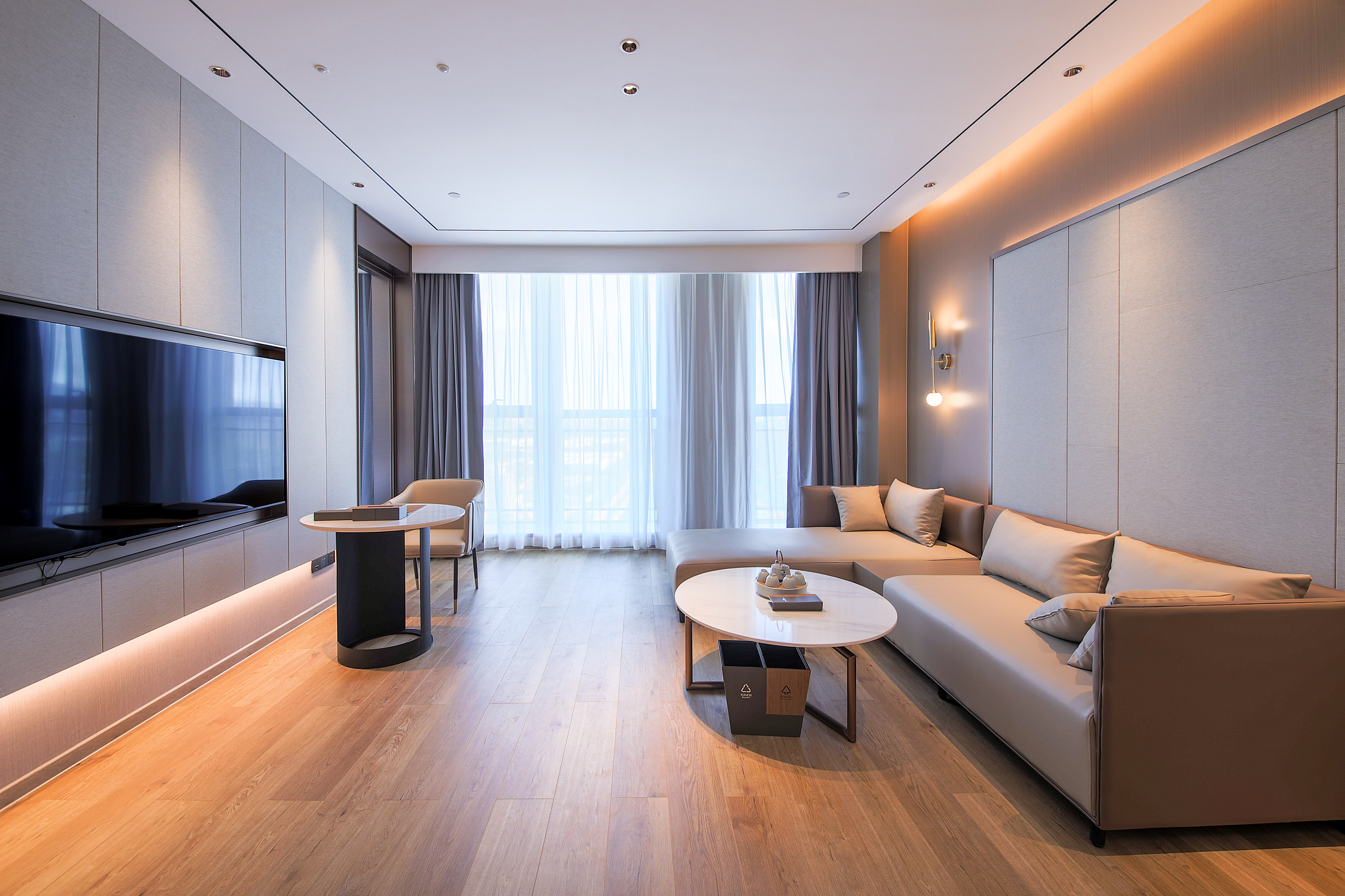 Howard Johnson by Wyndham Longxiang Hotel Ningbo suite in Ningbo, Other than US/Canada