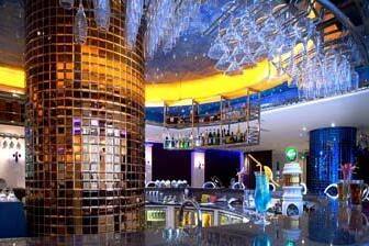 Bar at Howard Johnson All Suites Hotel Suzhou in Suzhou, Other than US/Canada