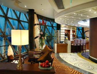 Bar at Howard Johnson by Wyndham Pearl Plaza Wuhan in Wuhan, Other than US/Canada