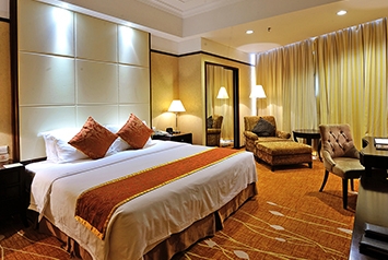 Guest room at the Howard Johnson by Wyndham Pearl Plaza Wuhan in Wuhan, Other than US/Canada