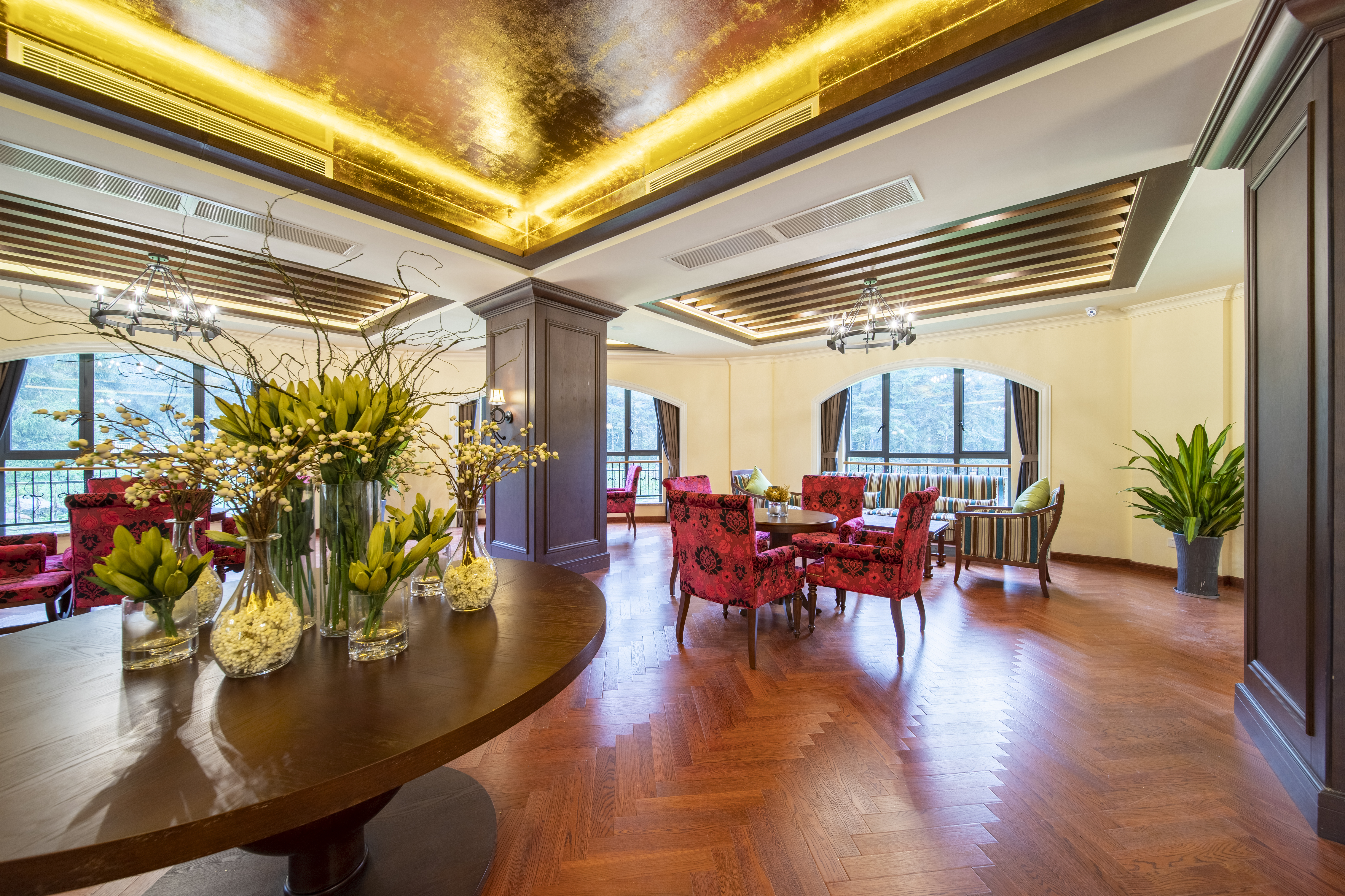 Bar at Howard Johnson by Wyndham Yaan Forest Resort in Yaan, Other than US/Canada