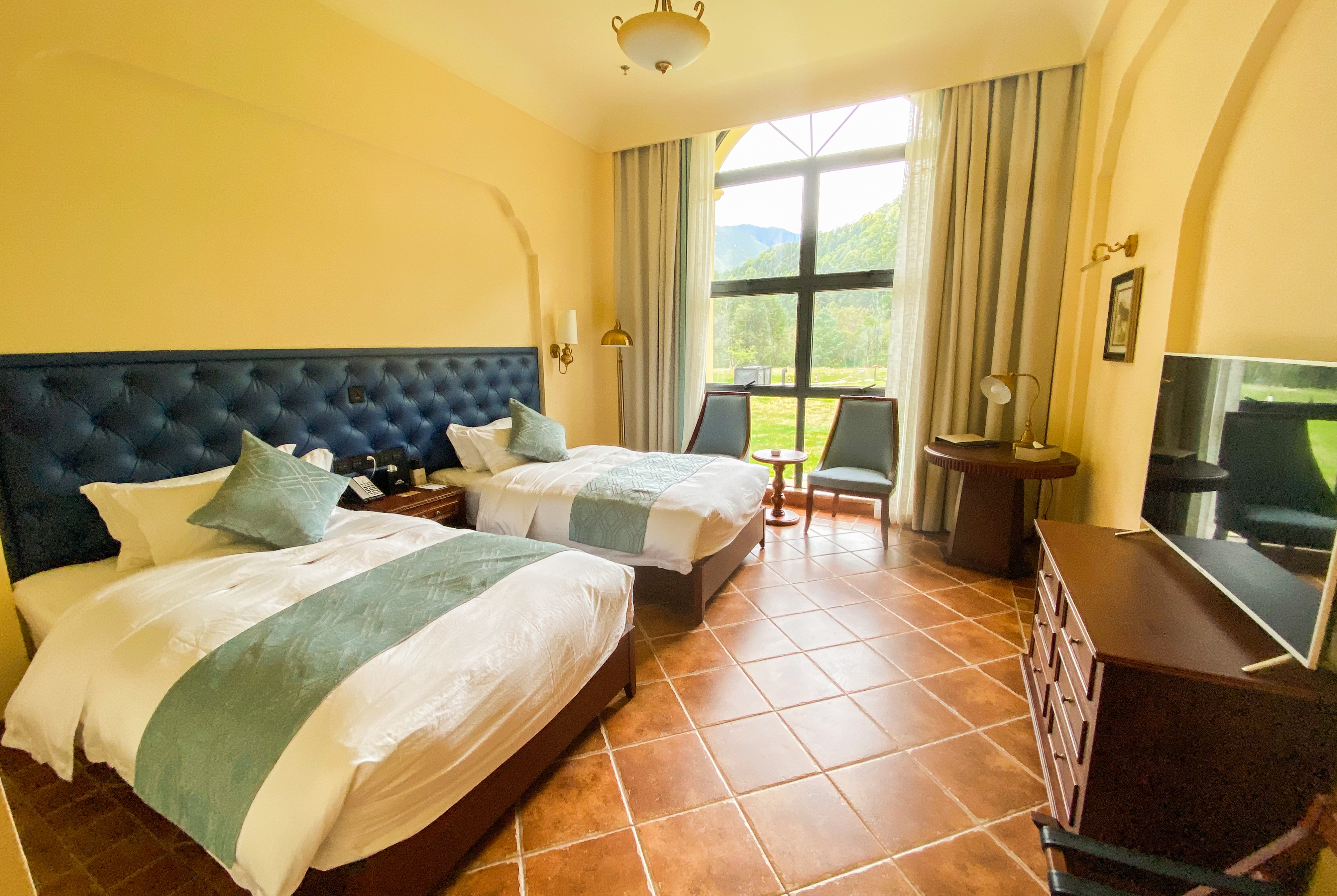 Guest room at the Howard Johnson by Wyndham Yaan Forest Resort in Yaan, Other than US/Canada