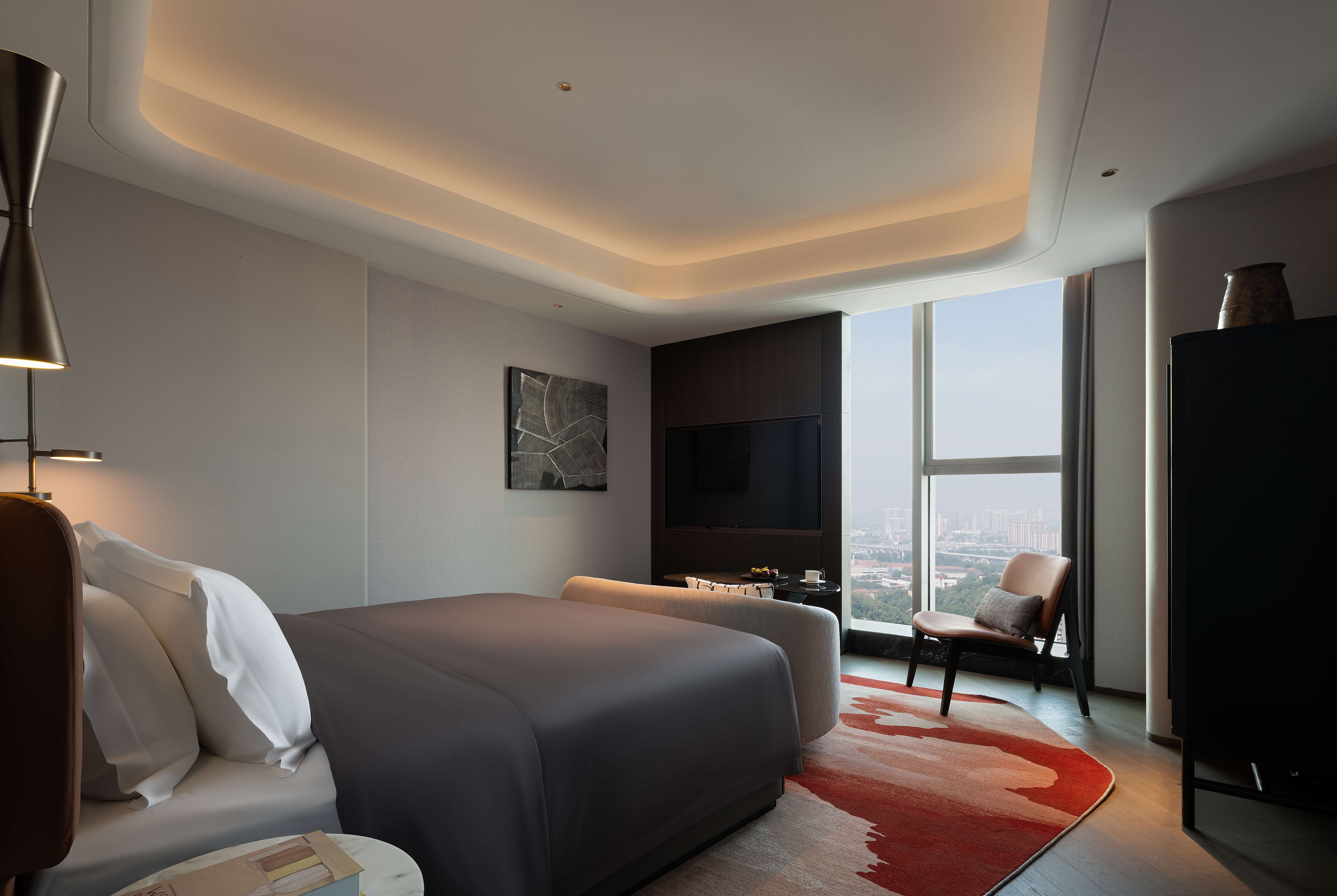 Guest room at the Howard Johnson by Wyndham Zhuzhou Junli Hotel in Zhuzhou, Other than US/Canada