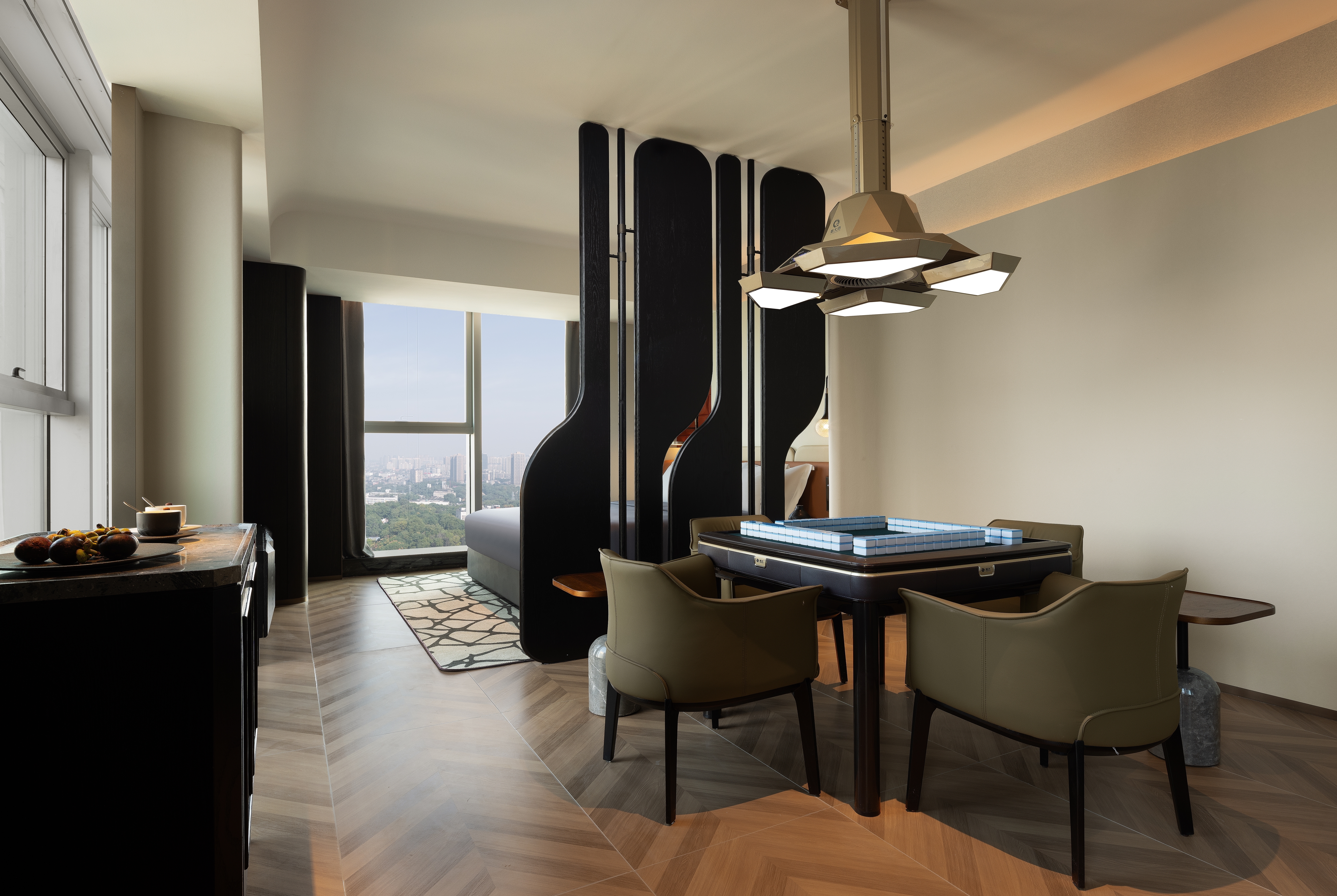 Guest room at the Howard Johnson by Wyndham Zhuzhou Junli Hotel in Zhuzhou, Other than US/Canada