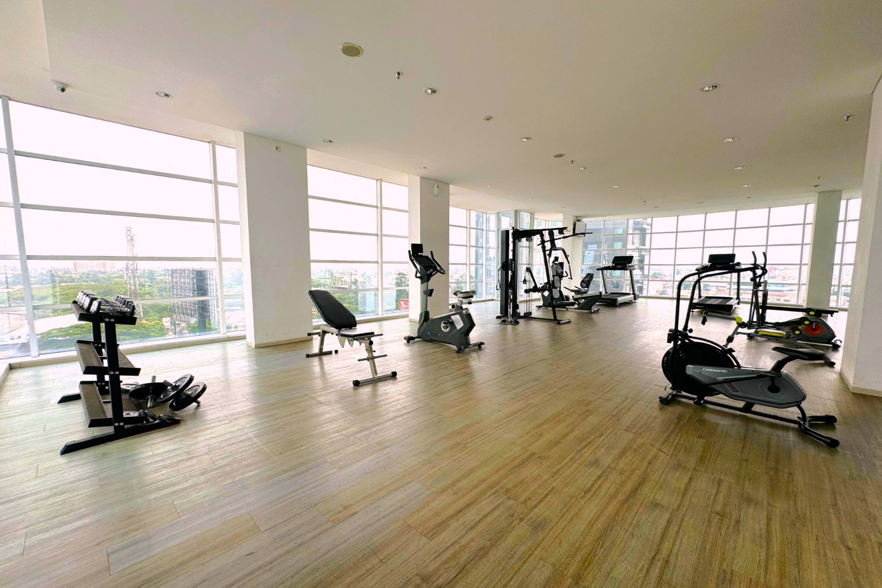 Fitness room at Howard Johnson By Wyndham Tangerang in Tangerang, Other than US/Canada