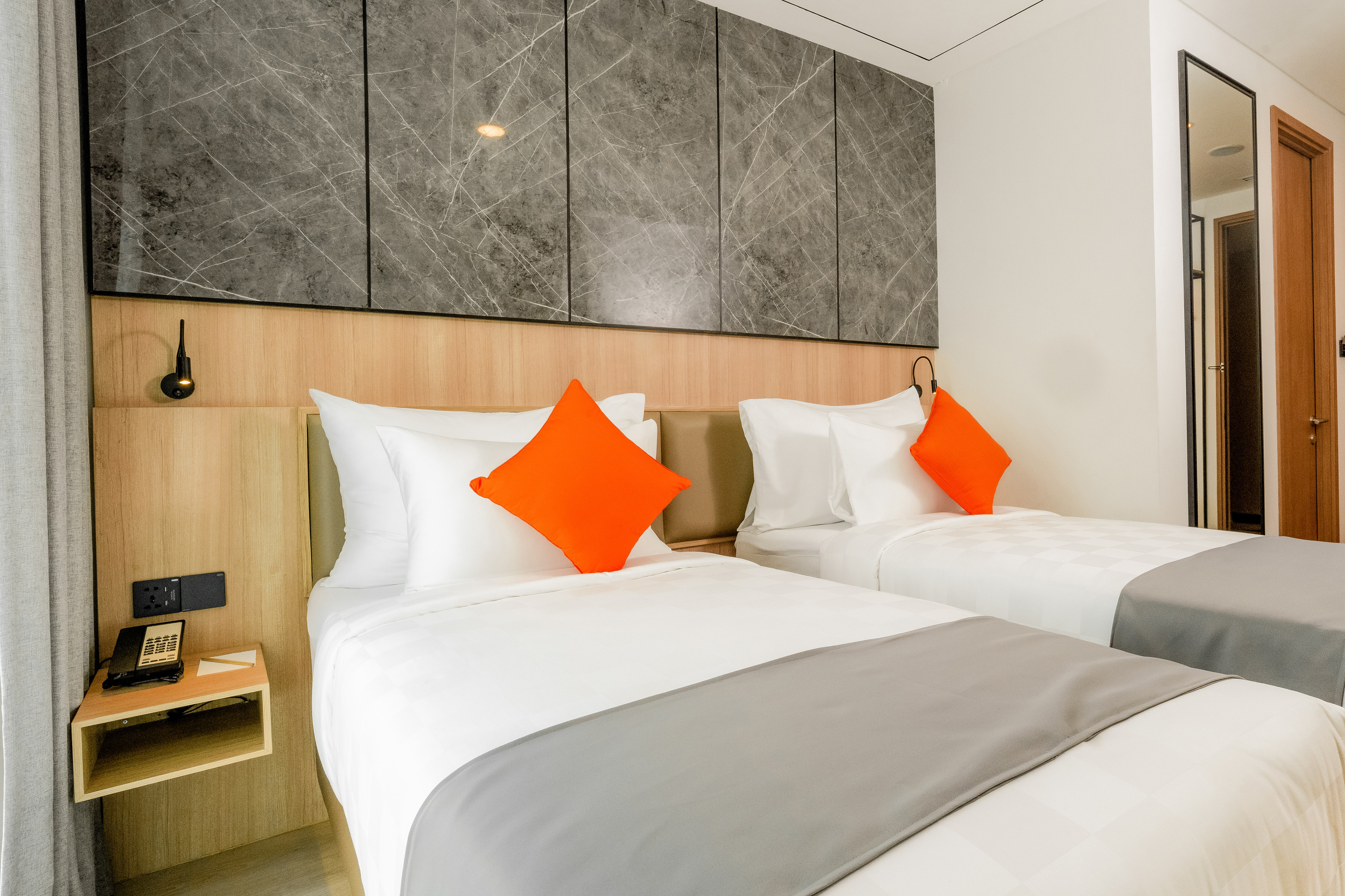 Guest room at the Howard Johnson By Wyndham Tangerang in Tangerang, Other than US/Canada