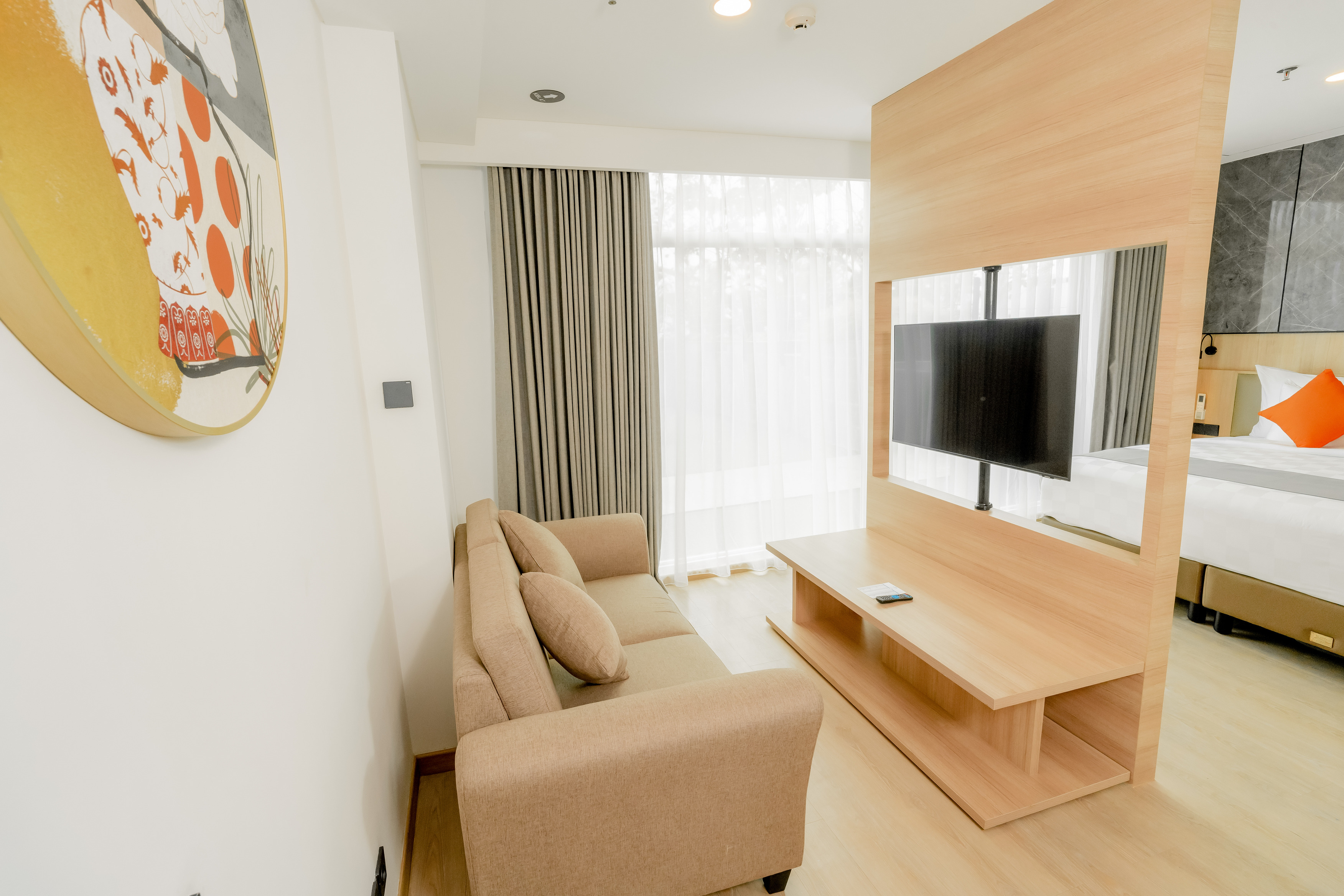 Guest room at the Howard Johnson By Wyndham Tangerang in Tangerang, Other than US/Canada