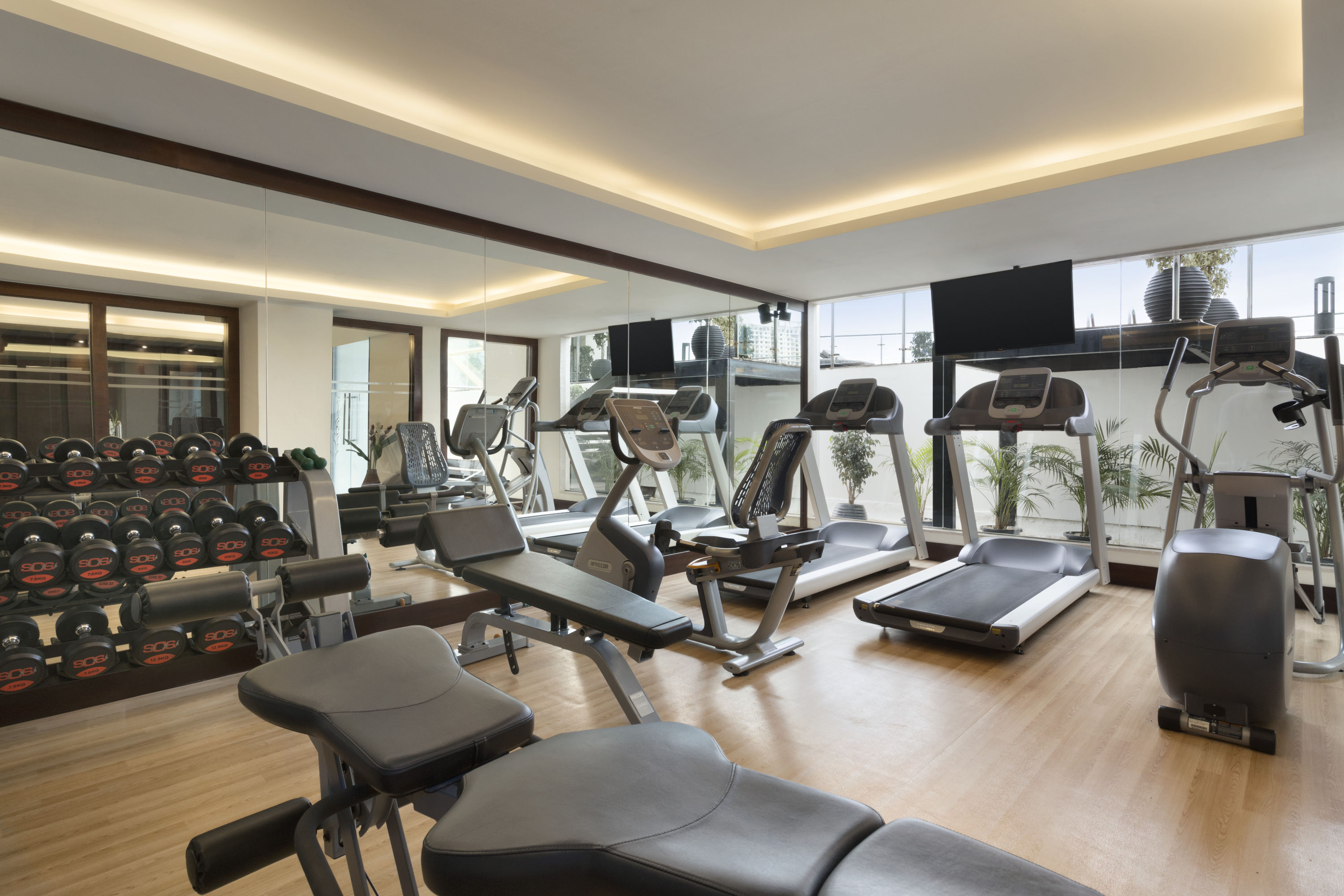 Howard Johnson Wyndham Bengaluru Hebbal Bengaluru  Hotels