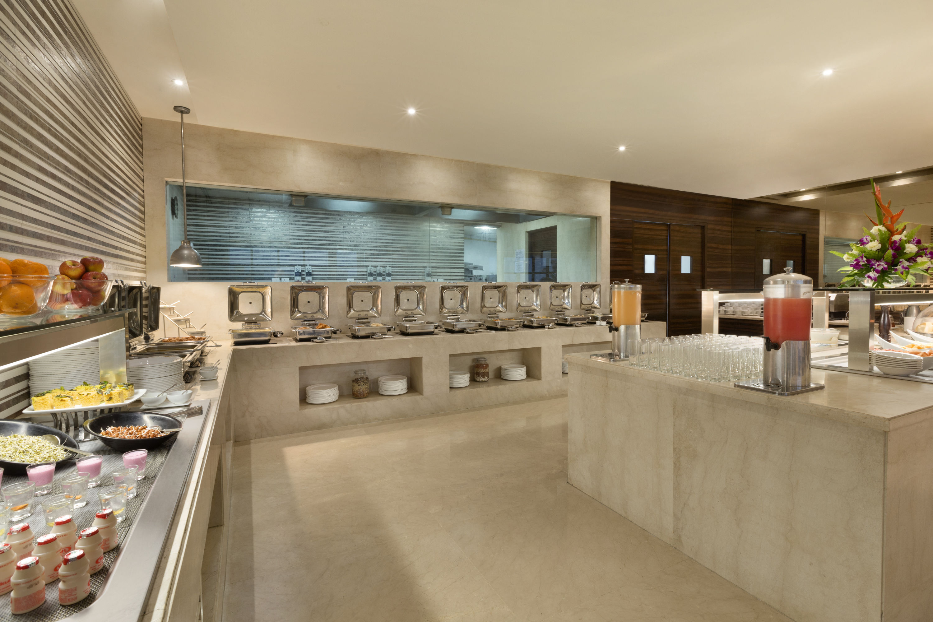 Howard Johnson by Wyndham Bengaluru Hebbal restaurant in Bengaluru, Other than US/Canada