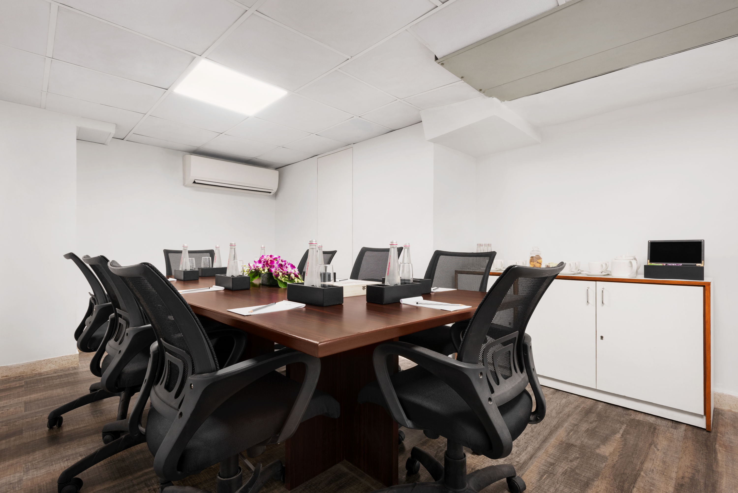 Board room at Howard Johnson by Wyndham Kolkata in Rajarhat, Other than US/Canada