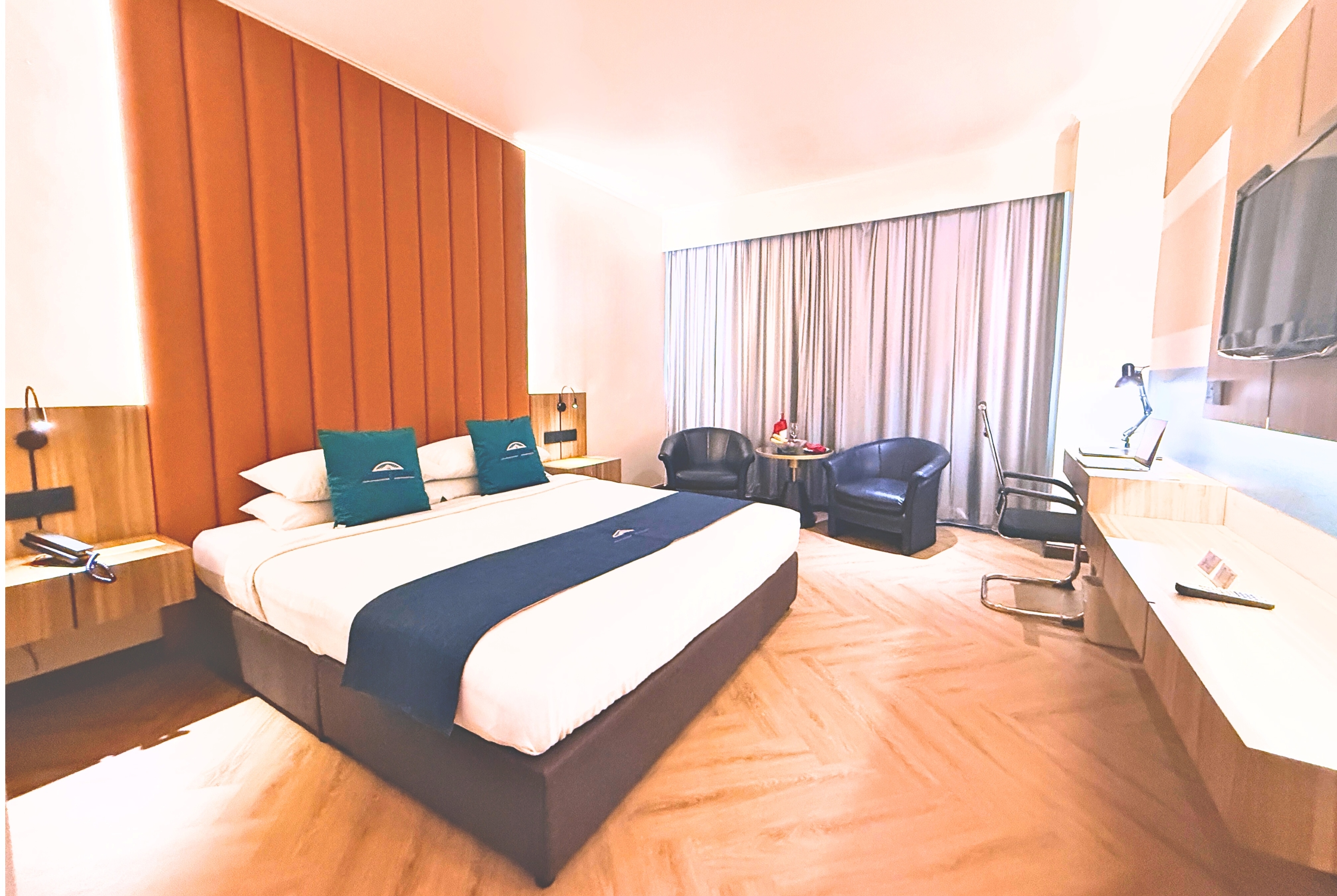 Guest room at the Howard Johnson by Wyndham Kota Kinabalu City Centre in Kota Kinabalu, Other than US/Canada