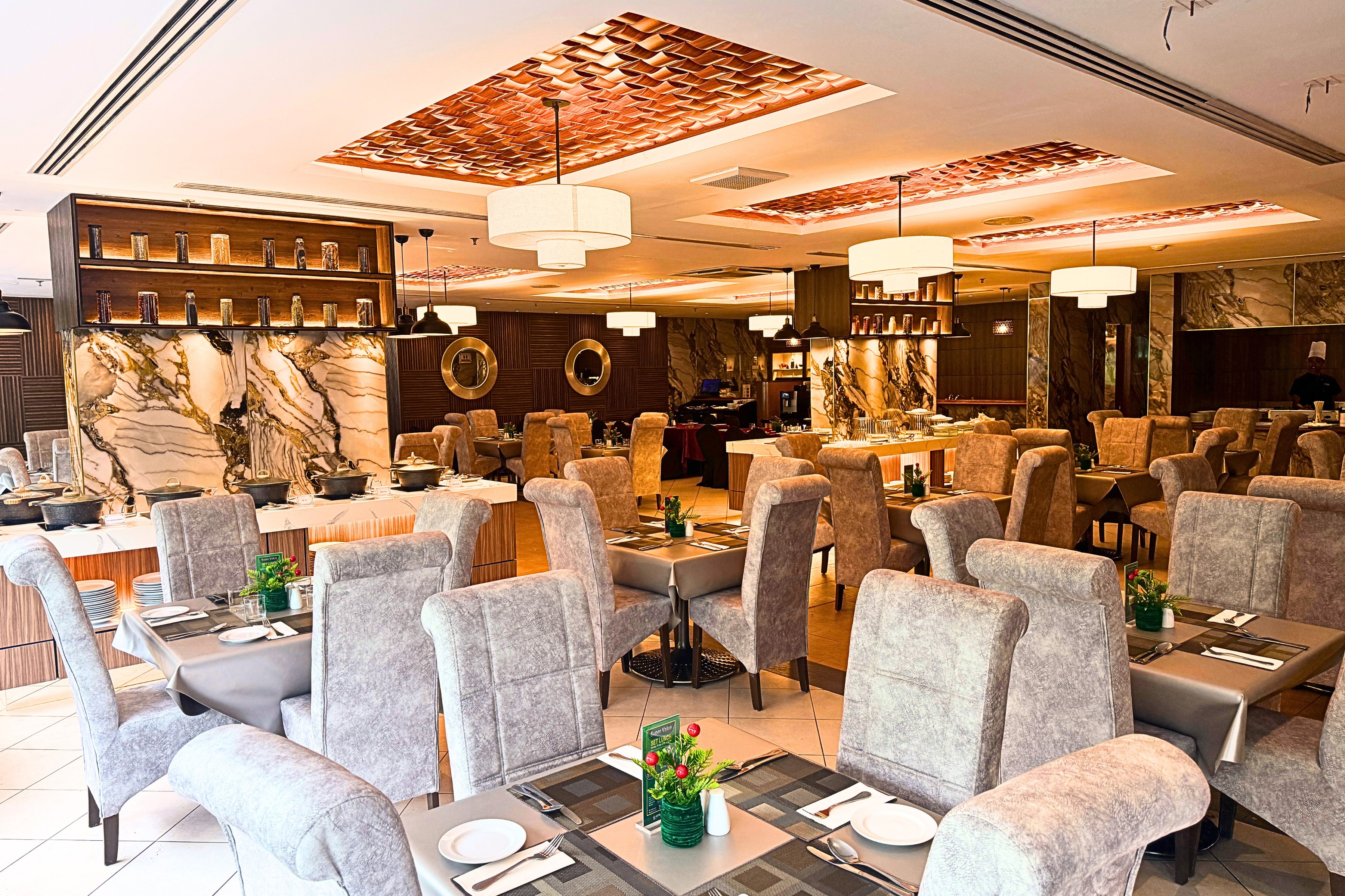 Howard Johnson by Wyndham Kota Kinabalu City Centre cafe in Kota Kinabalu, Other than US/Canada