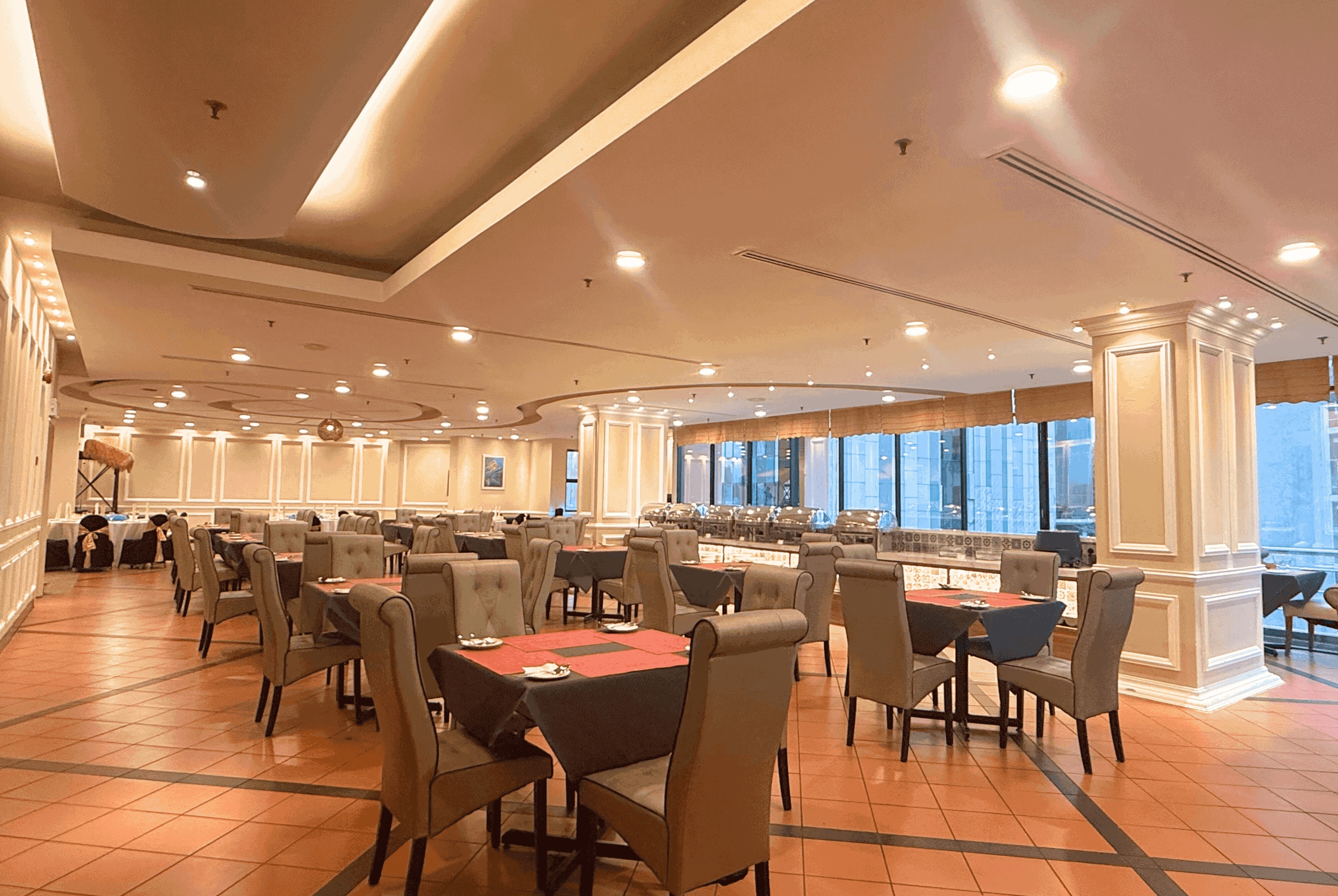 Howard Johnson By Wyndham Kuala Lumpur 118 cafe in Kuala Lumpur, Other than US/Canada