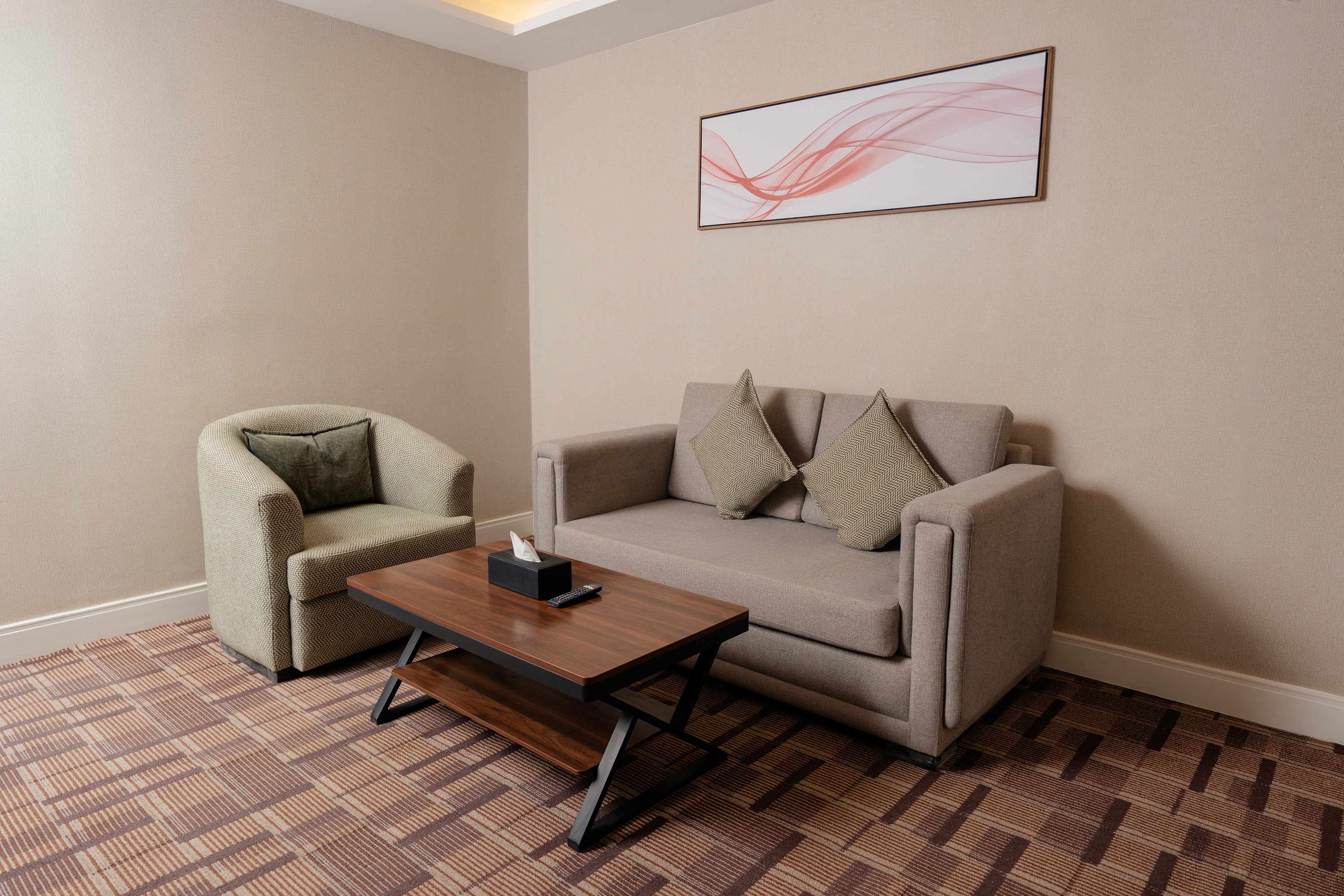 Guest room at the Howard Johnson by Wyndham Riyadh Al Nasiriyah in Riyadh, Other than US/Canada