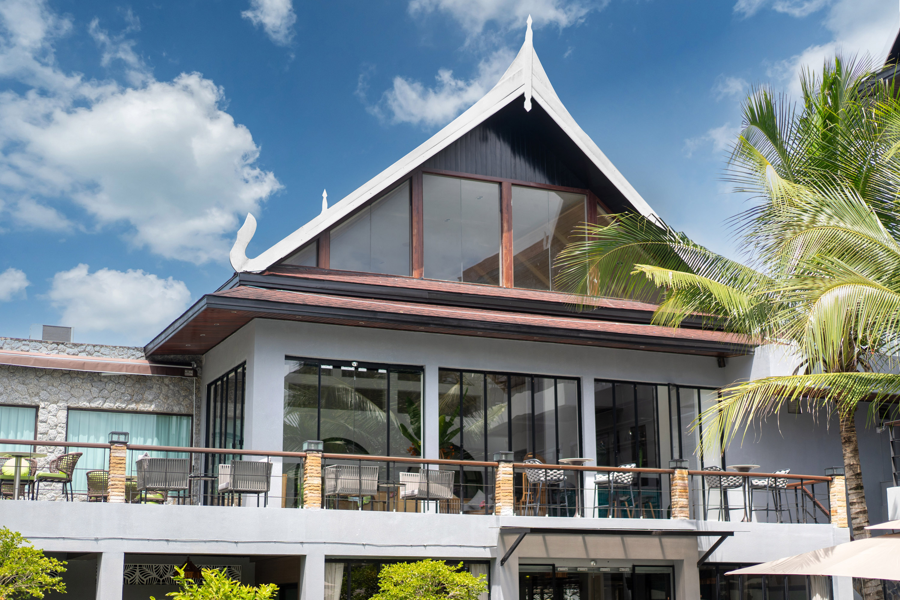 Exterior of Howard Johnson by Wyndham Phuket Naiyang hotel in Thalang, Other than US/Canada