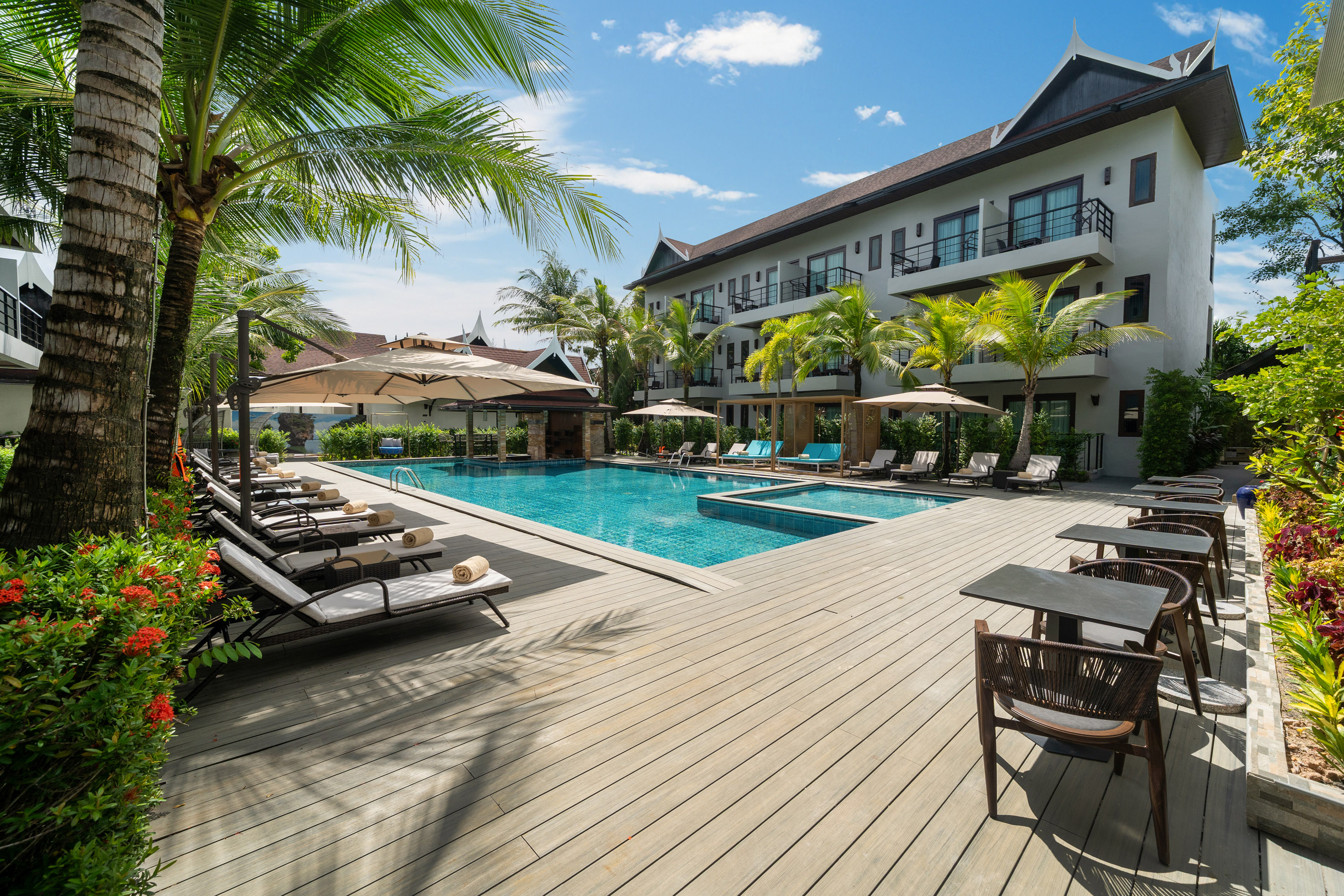 Exterior of Howard Johnson by Wyndham Phuket Naiyang hotel in Thalang, Other than US/Canada