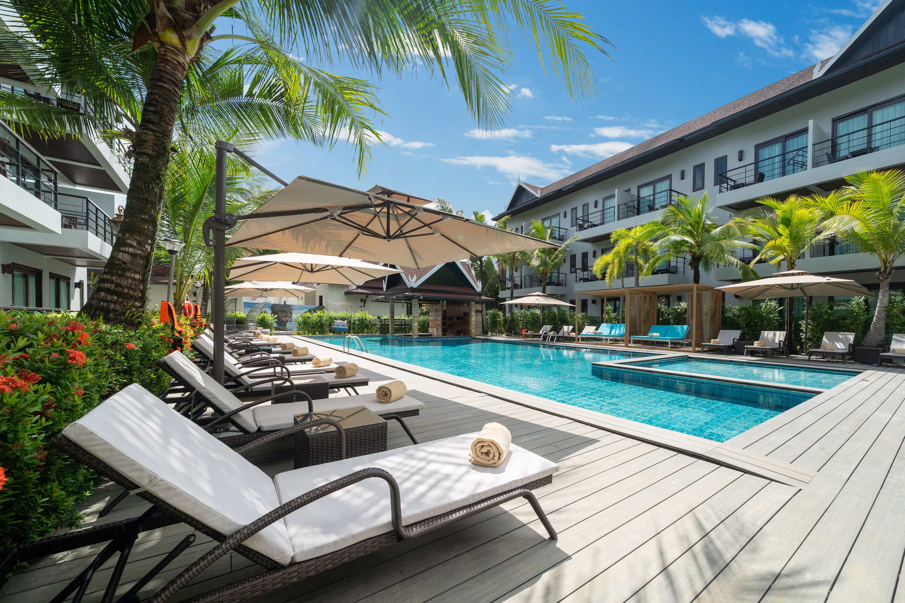 Exterior of Howard Johnson by Wyndham Phuket Naiyang hotel in Thalang, Other than US/Canada