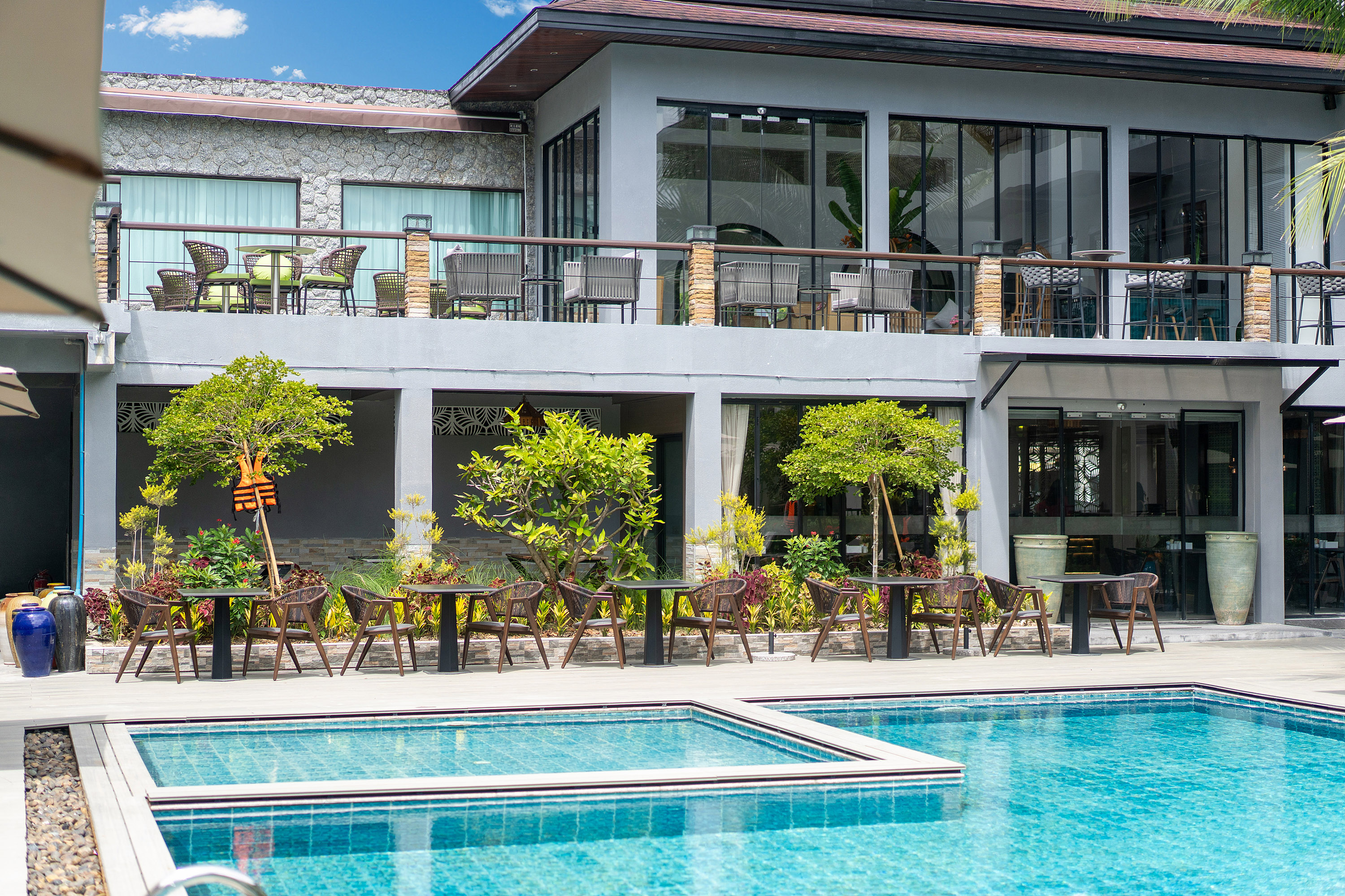 Exterior of Howard Johnson by Wyndham Phuket Naiyang hotel in Thalang, Other than US/Canada