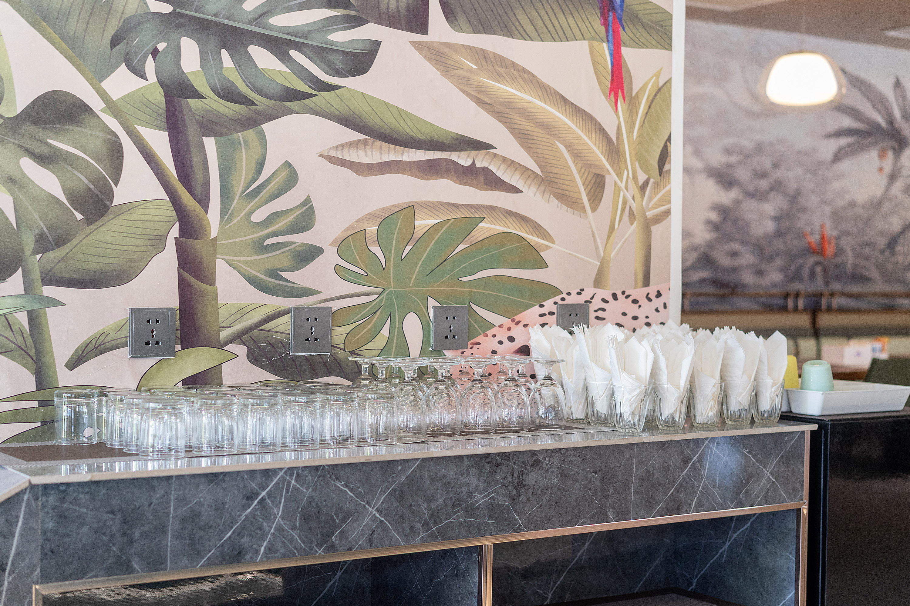 Howard Johnson by Wyndham Phuket Naiyang restaurant in Thalang, Other than US/Canada