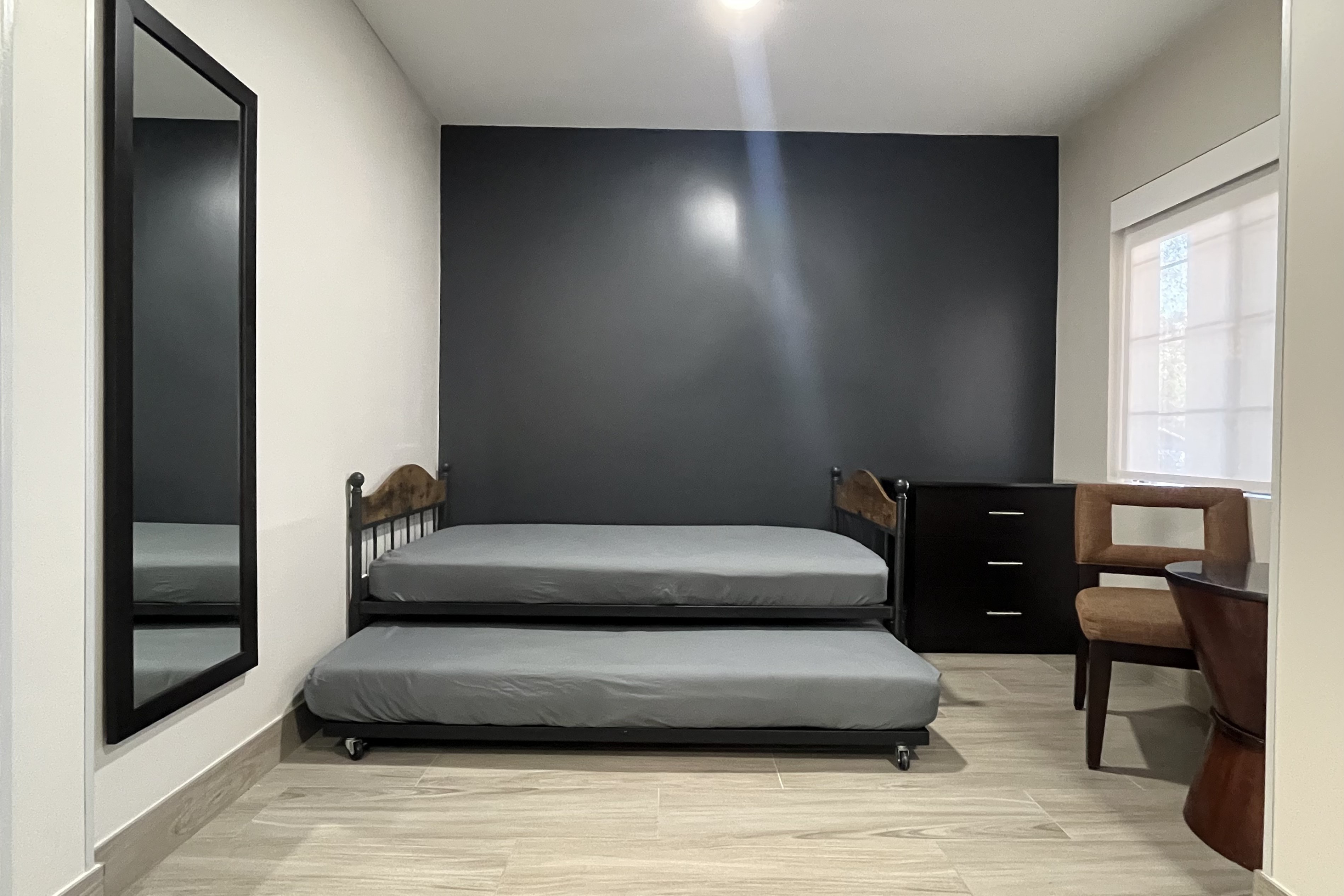 Howard Johnson by Wyndham Flagstaff University West suite in Flagstaff, Arizona