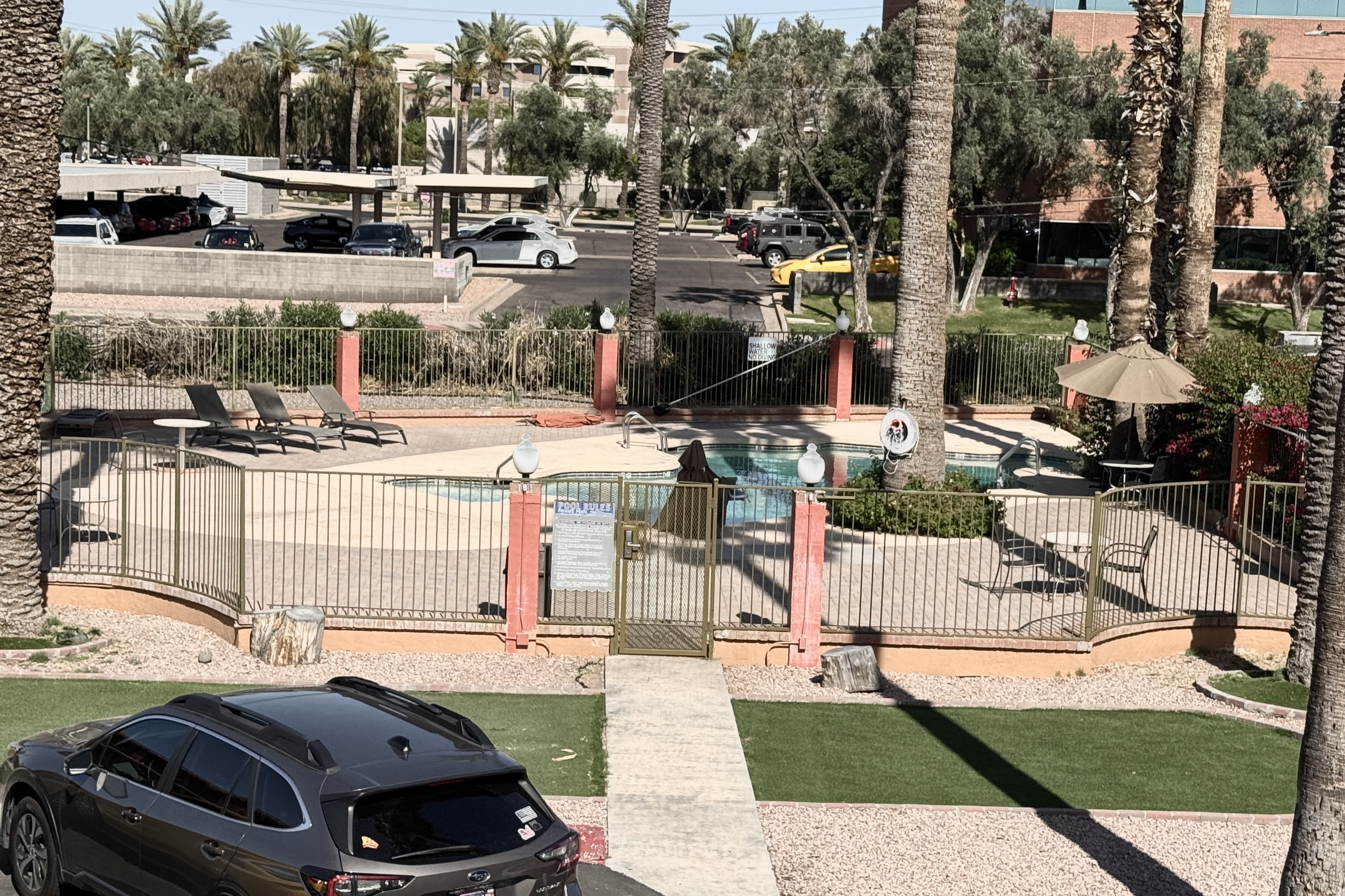 Pool at the Howard Johnson by Wyndham Phoenix Airport/Downtown Area in Phoenix, Arizona