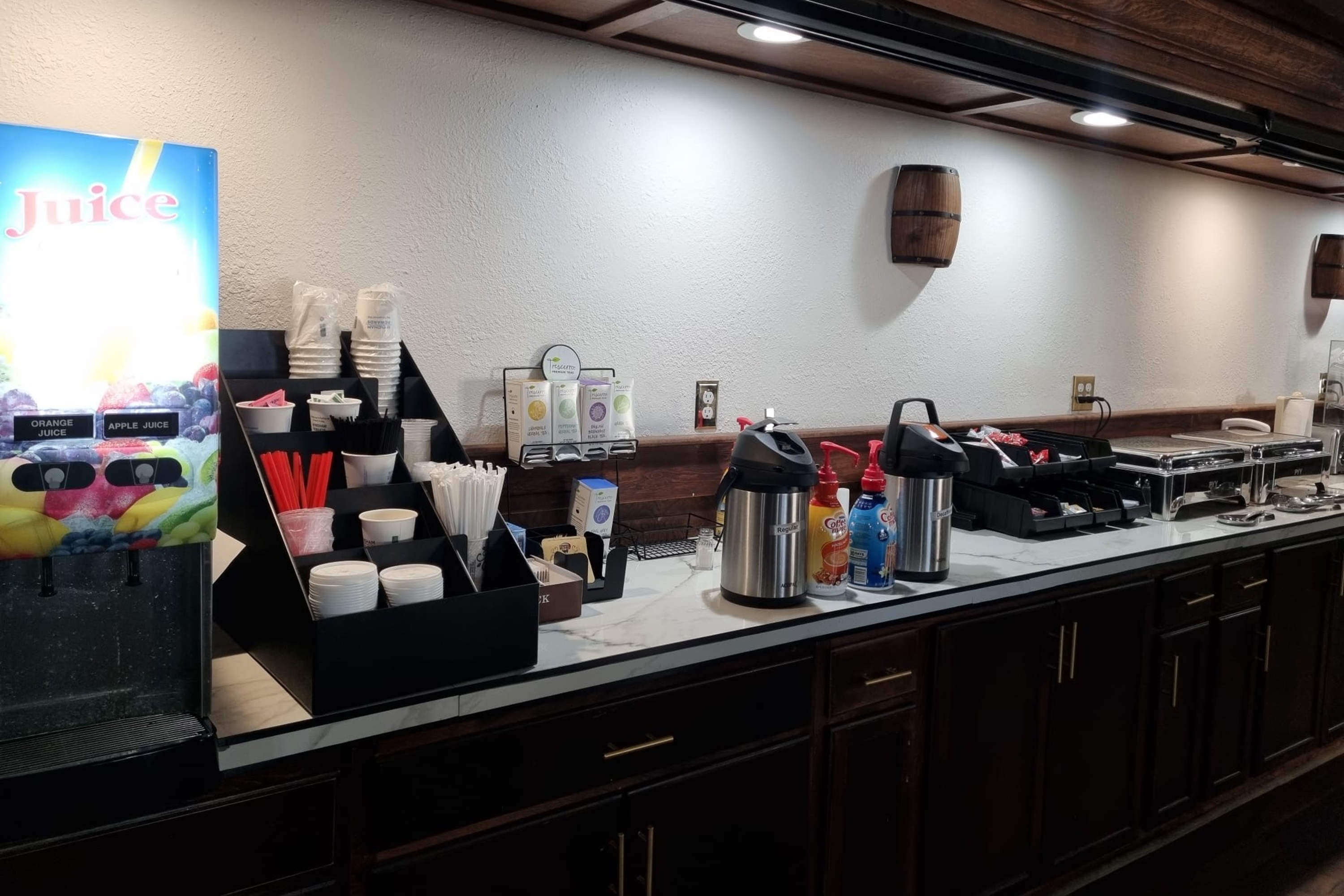 Free breakfast at Howard Johnson by Wyndham Springerville in Springerville, Arizona