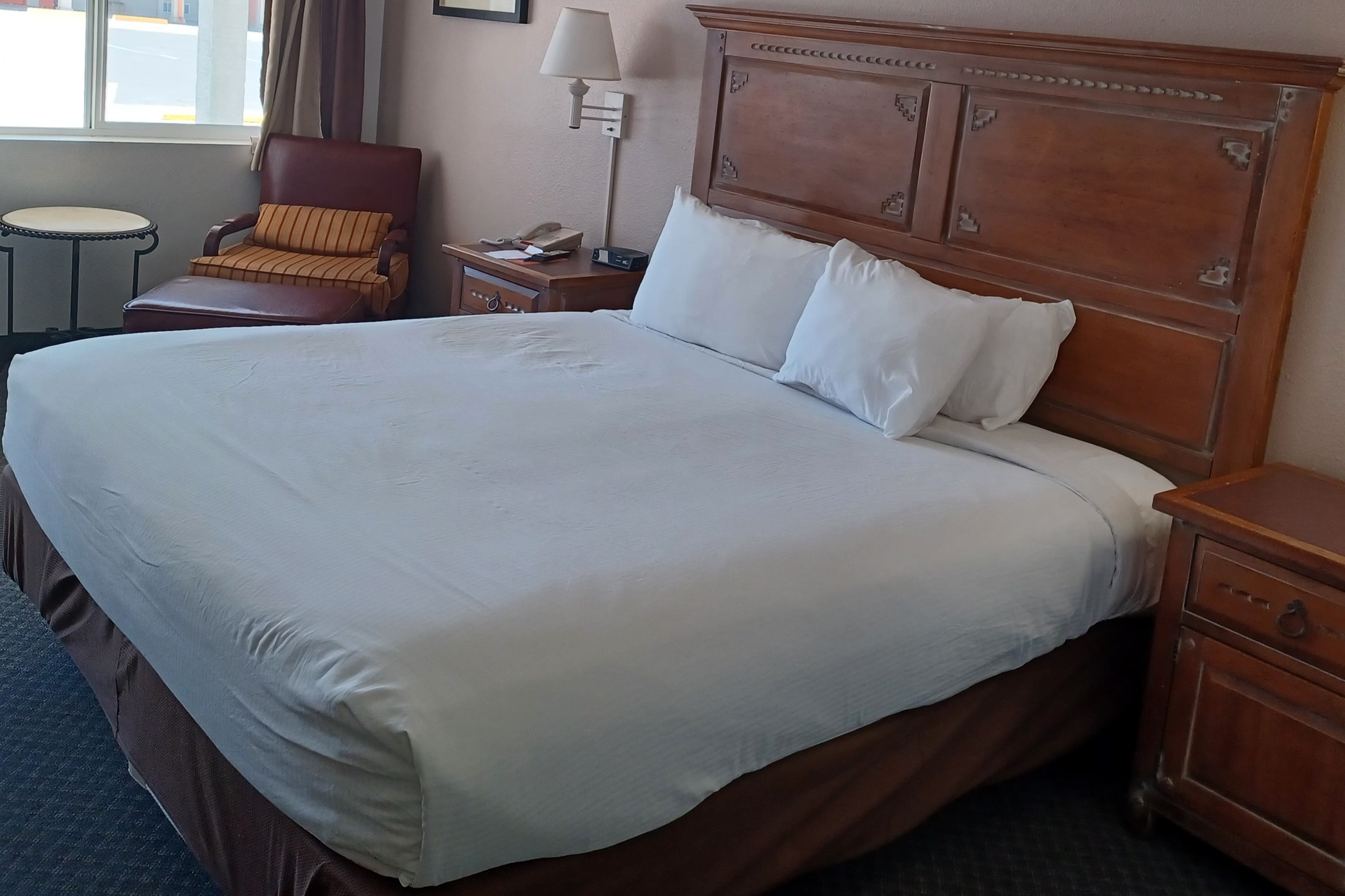 Guest room at the Howard Johnson by Wyndham Springerville in Springerville, Arizona