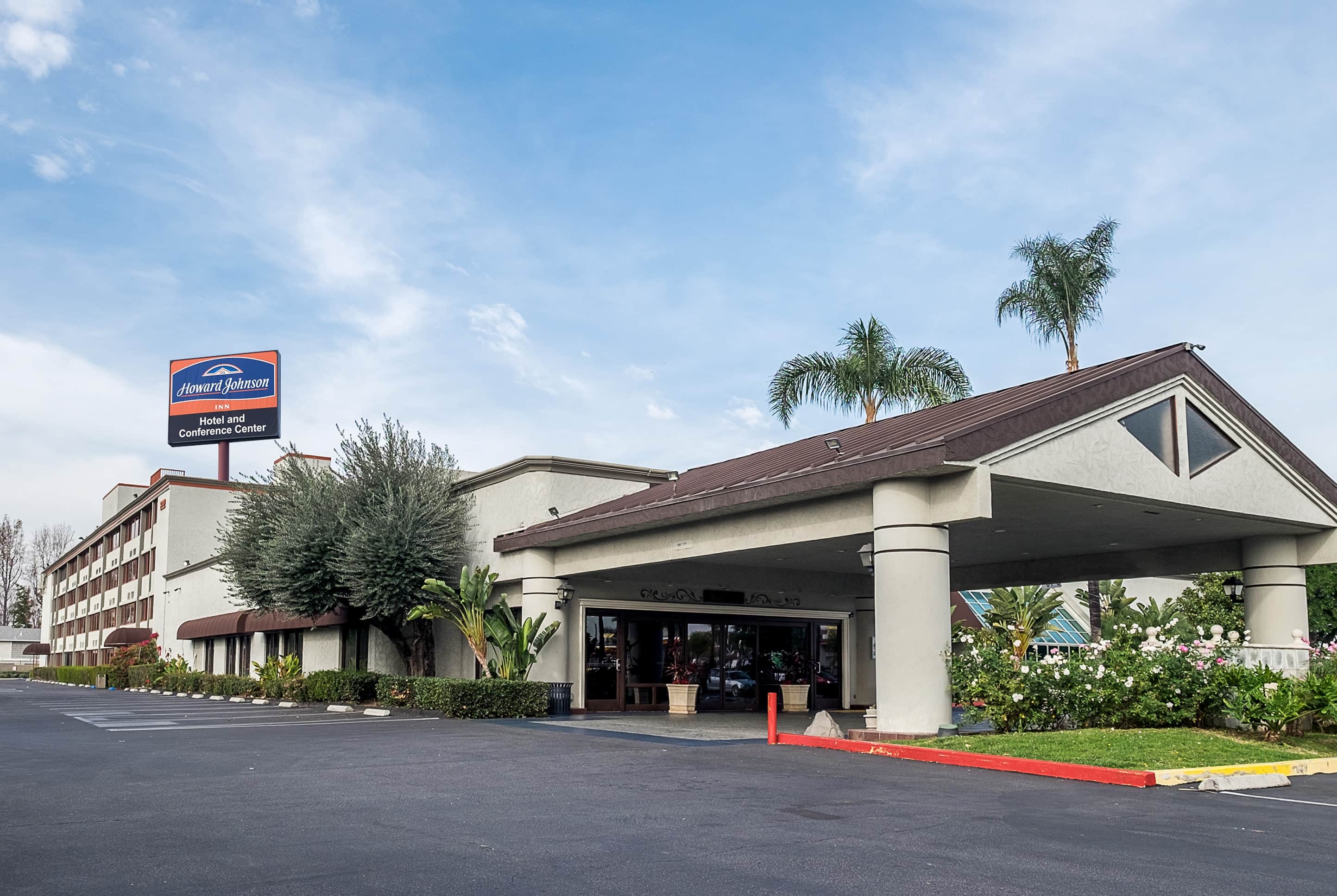 Howard Johnson by Wyndham Fullerton Anaheim Conference Cntr Fullerton