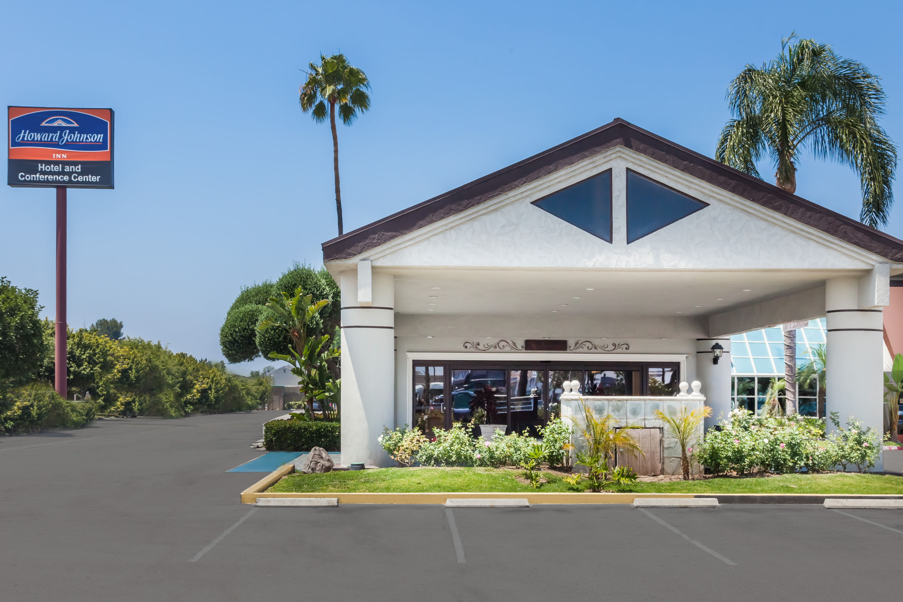 Howard Johnson By Wyndham Fullerton Anaheim Conference