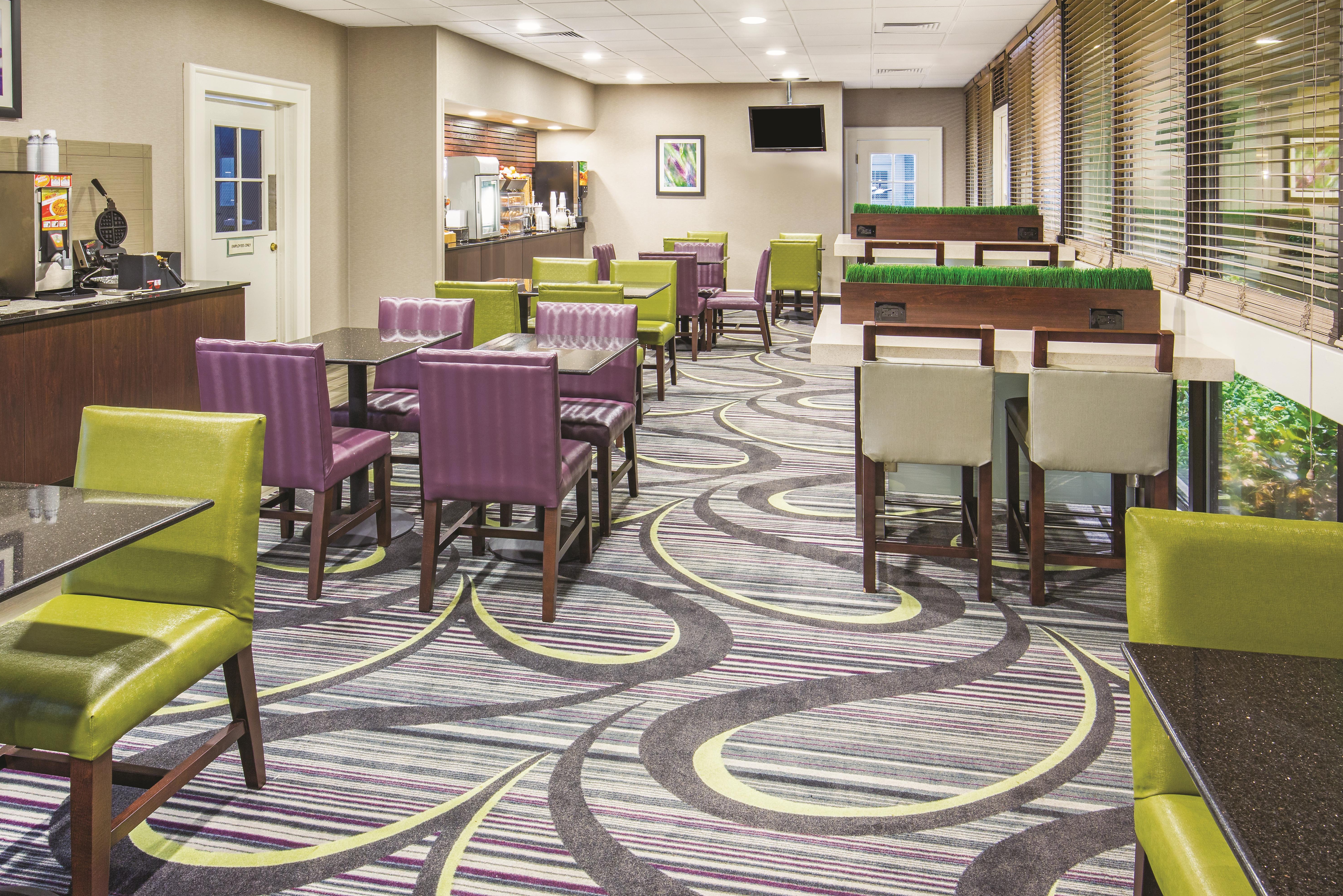 Property amenity at Howard Johnson by Wyndham Sacramento Downtown in Sacramento, California