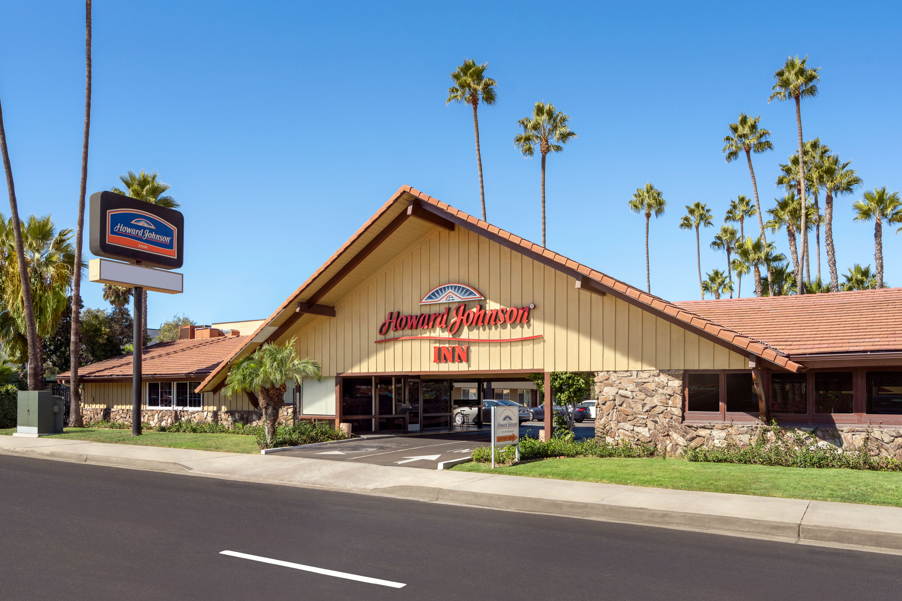 Howard Johnson By Wyndham San Diego State University Area San
