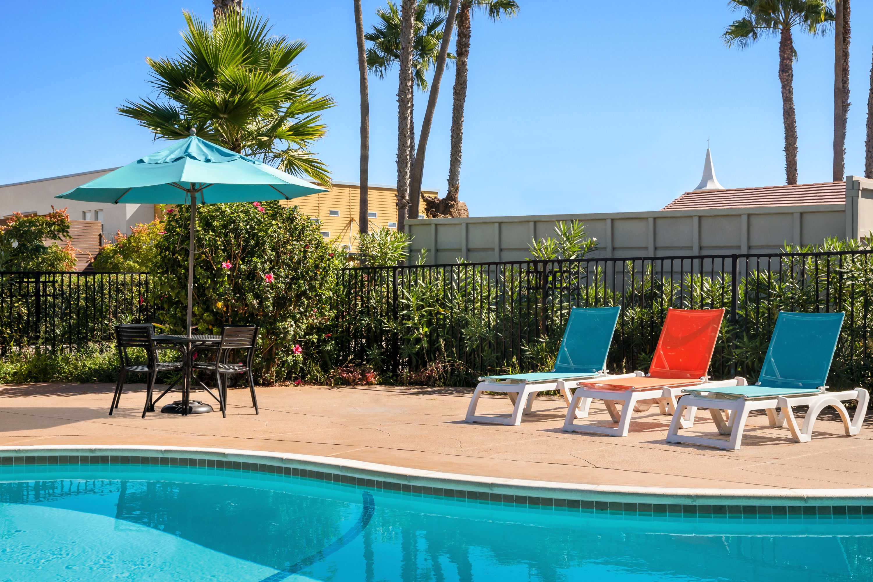 Howard Johnson by Wyndham San Diego State University Area | San Diego