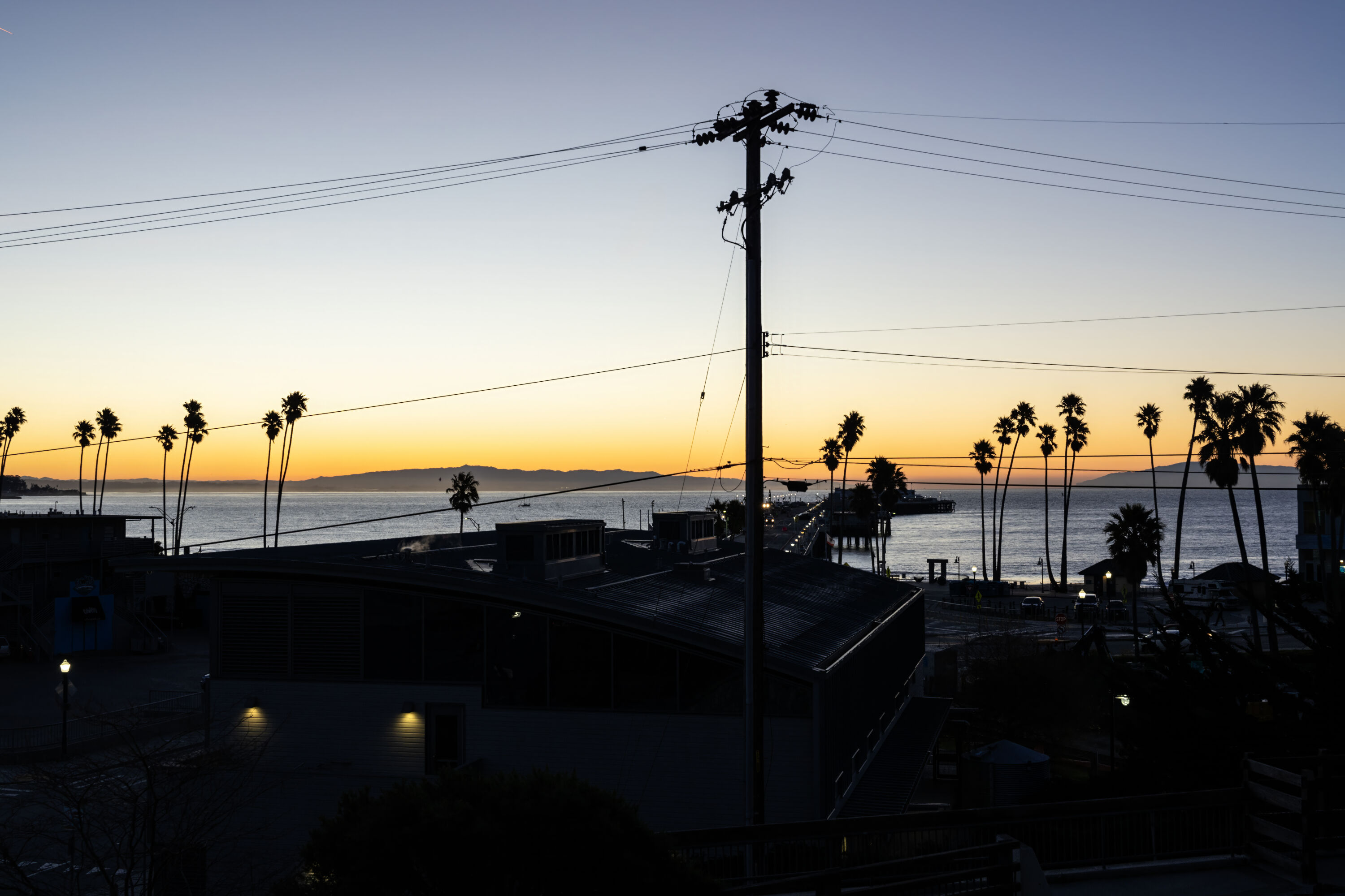 Exterior Night Image of Howard Johnson by Wyndham Santa Cruz hotel in Santa Cruz, California