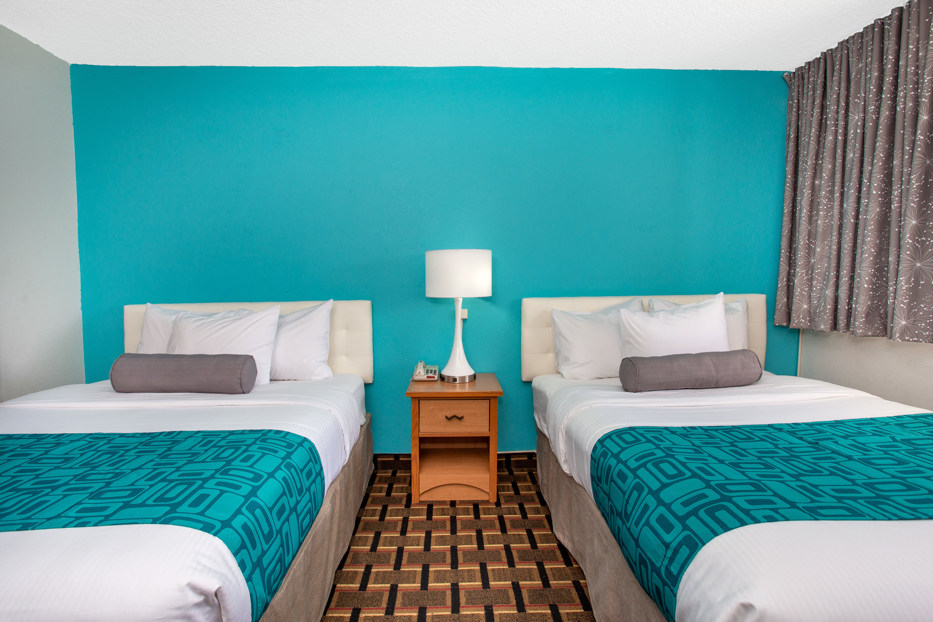 Guest room at the Howard Johnson by Wyndham Colorado Springs in Colorado Springs, Colorado