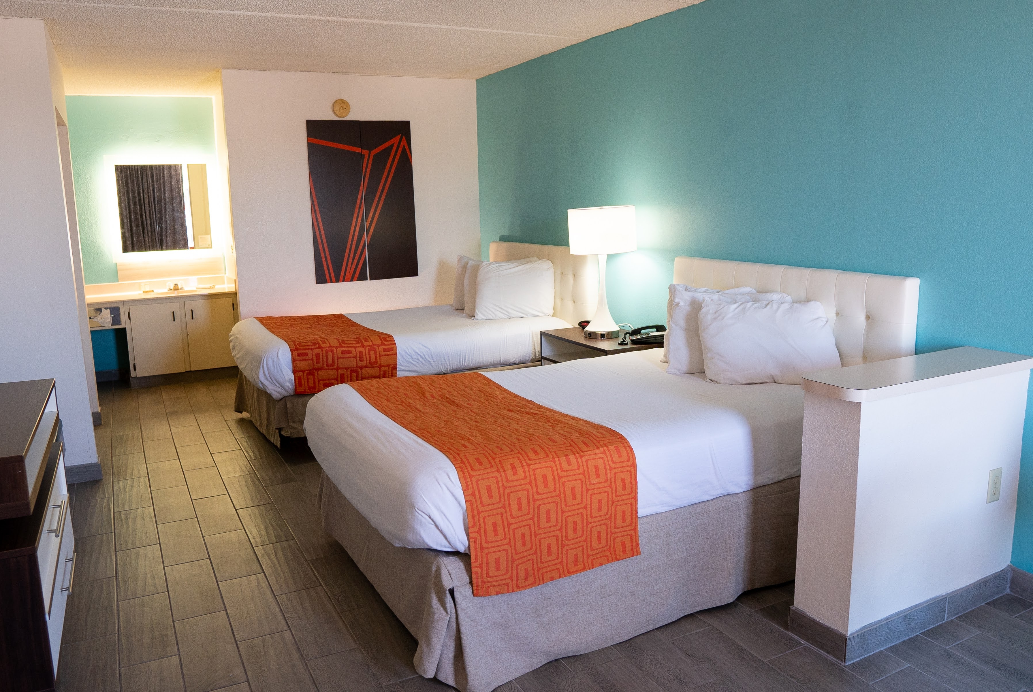 Guest room at the Howard Johnson by Wyndham Clearwater/Dunedin in Clearwater, Florida