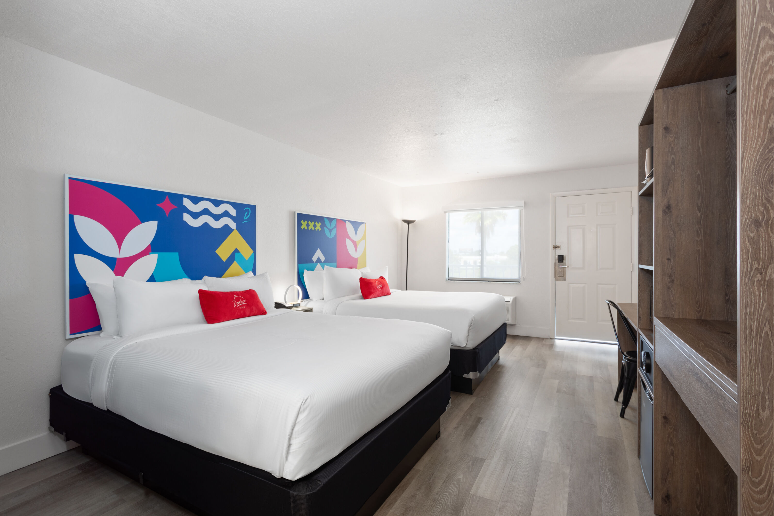 Guest room at the Howard Johnson by Wyndham Orlando Lake Buena Vista South in Kissimmee, Florida