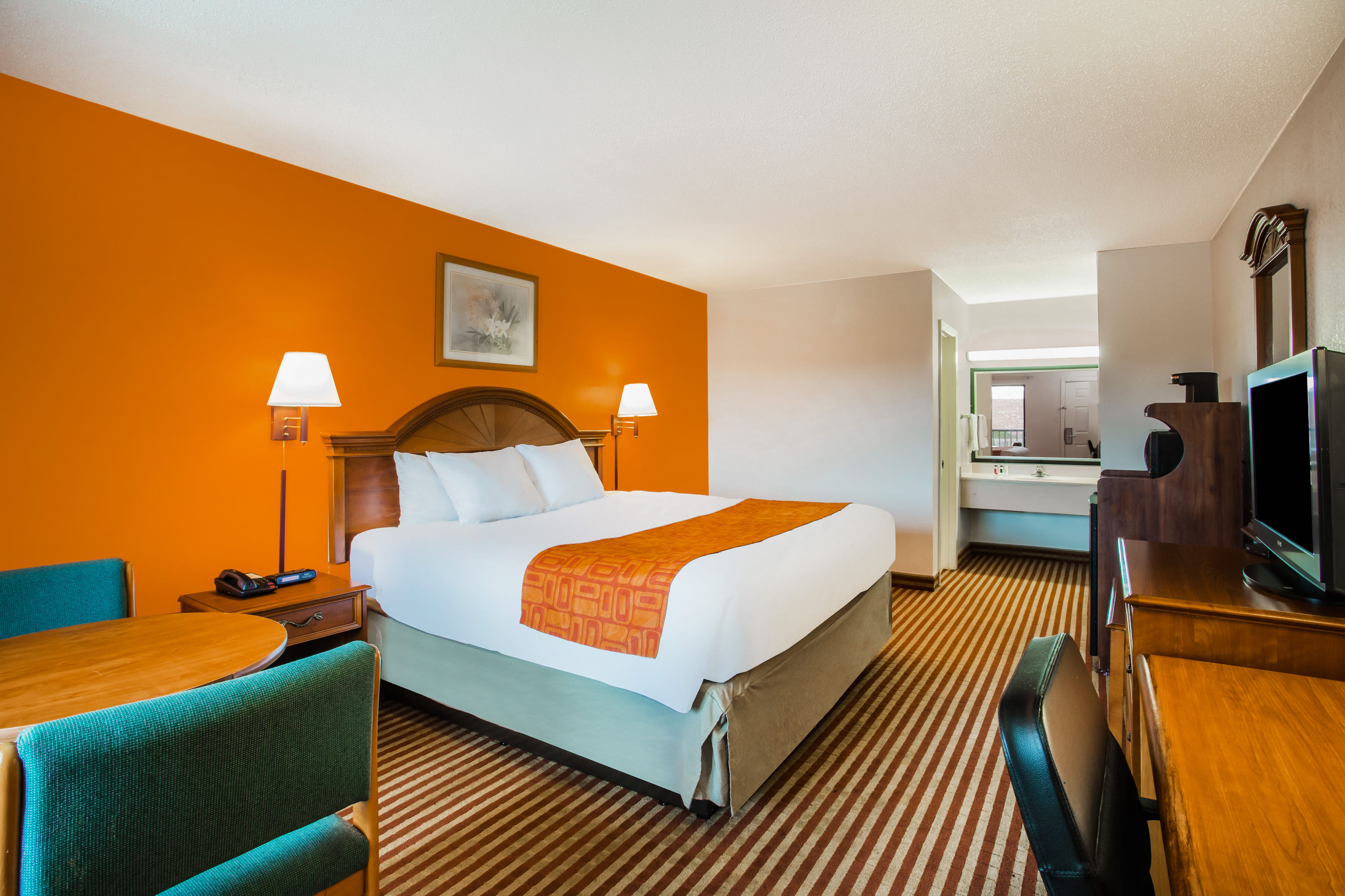 Howard Johnson Hotel Panama City Beach / Howard Johnson by Wyndham Panama City | Panama City, FL Hotels - Comfort inn & suites panama city mall.
