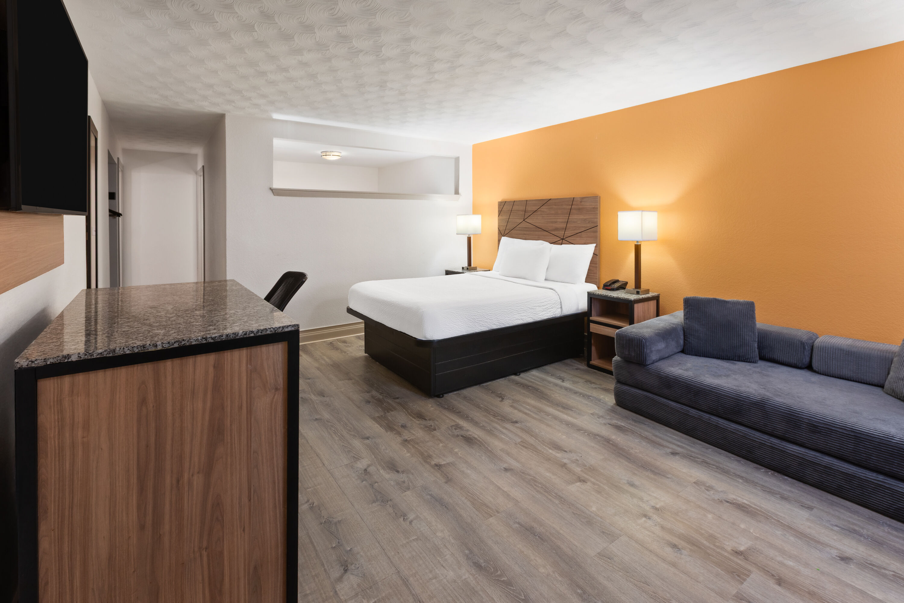 Howard Johnson by Wyndham Malden Boston Area suite in Malden, Massachusetts