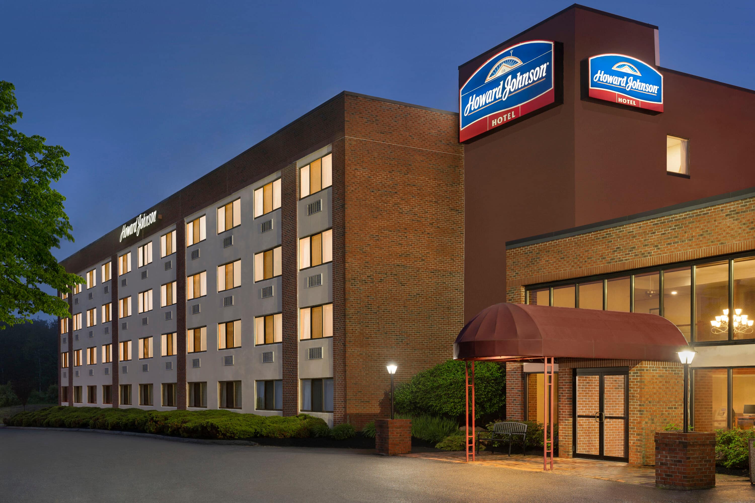 Howard johnson store hotel