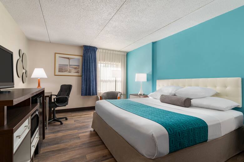 Guest room at the Howard Johnson Hotel South Portland in South Portland, Maine