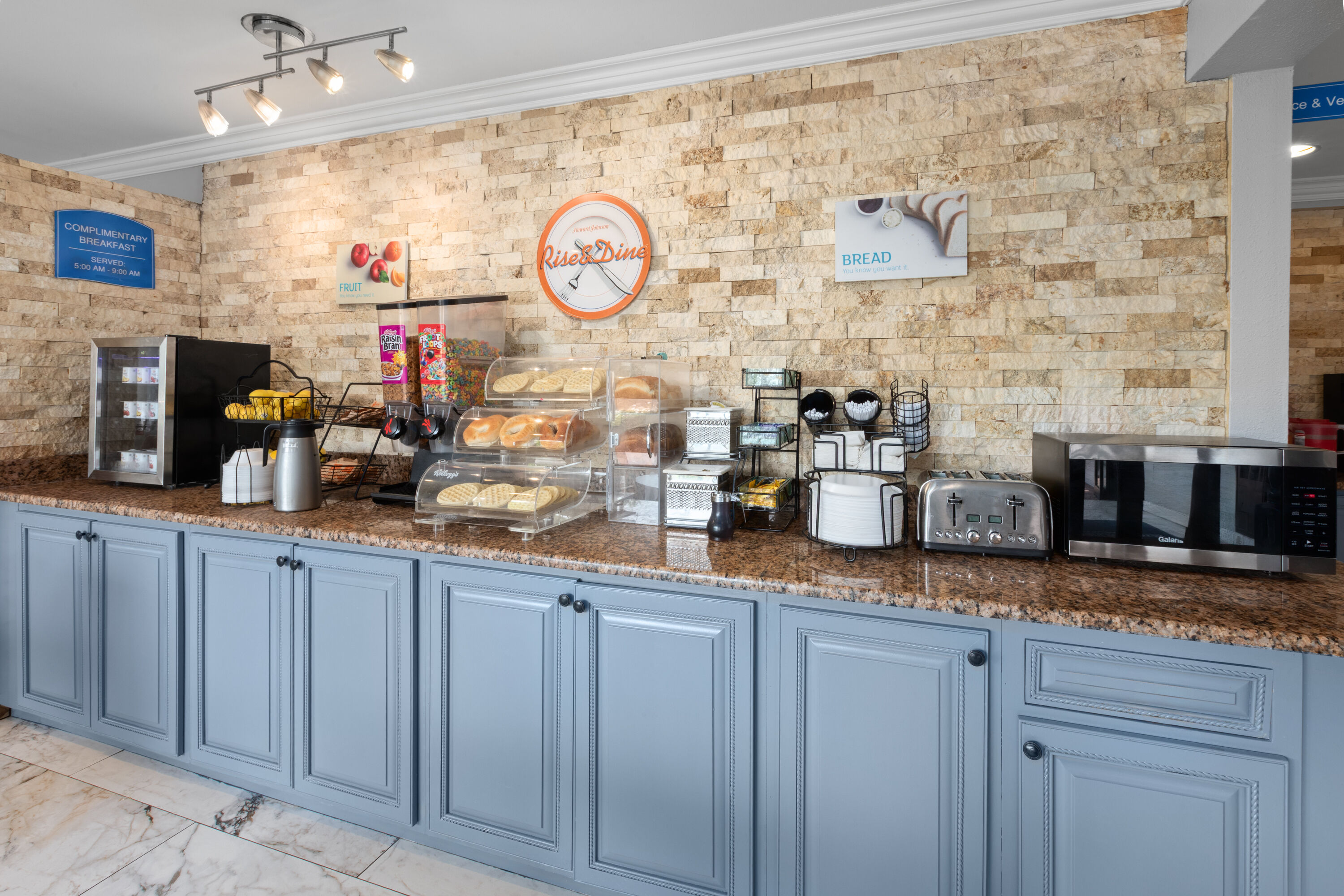 Free breakfast at Howard Johnson by Wyndham Romulus Detroit Metro Airport in Romulus, Michigan