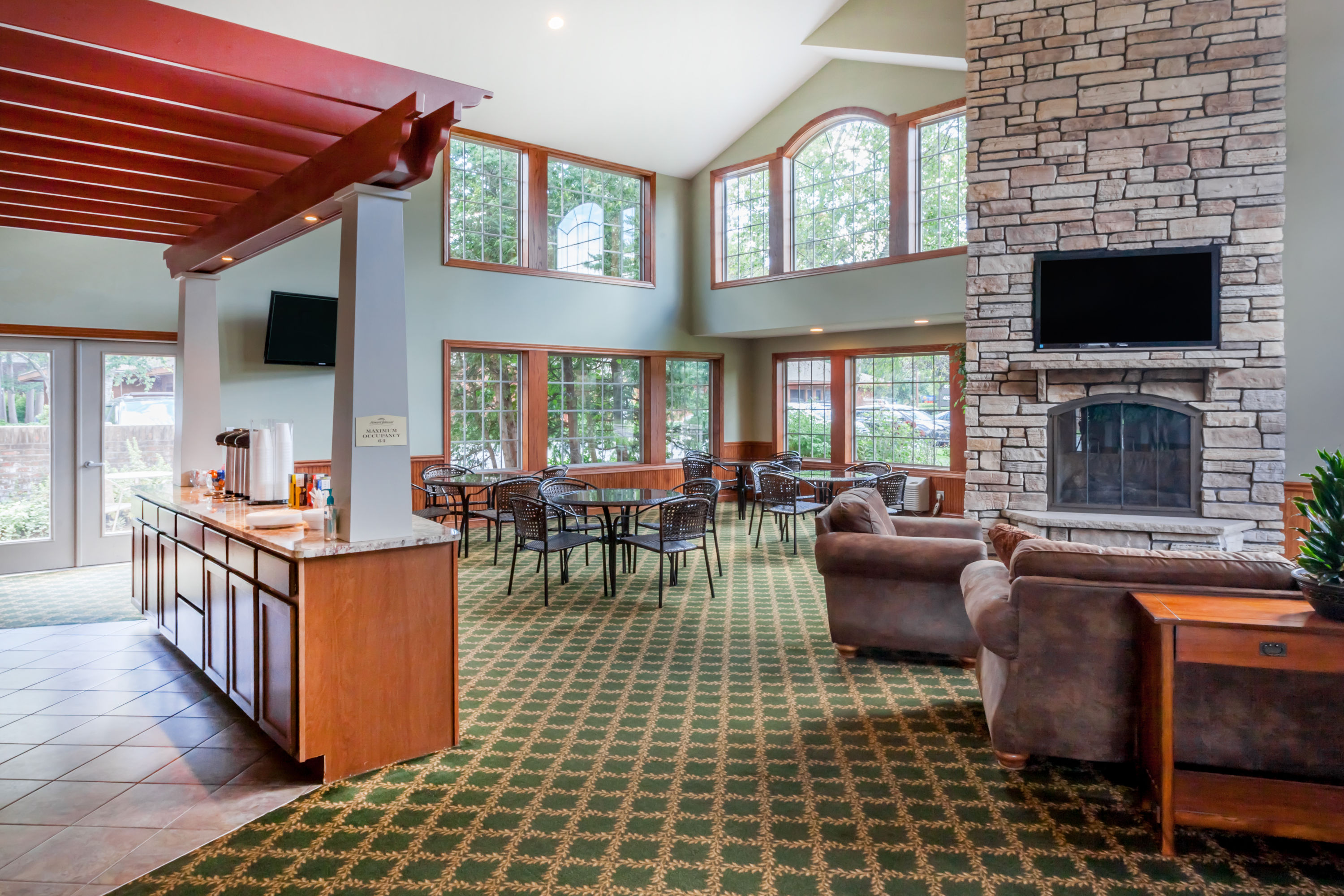 Howard Johnson By Wyndham Traverse City Traverse City