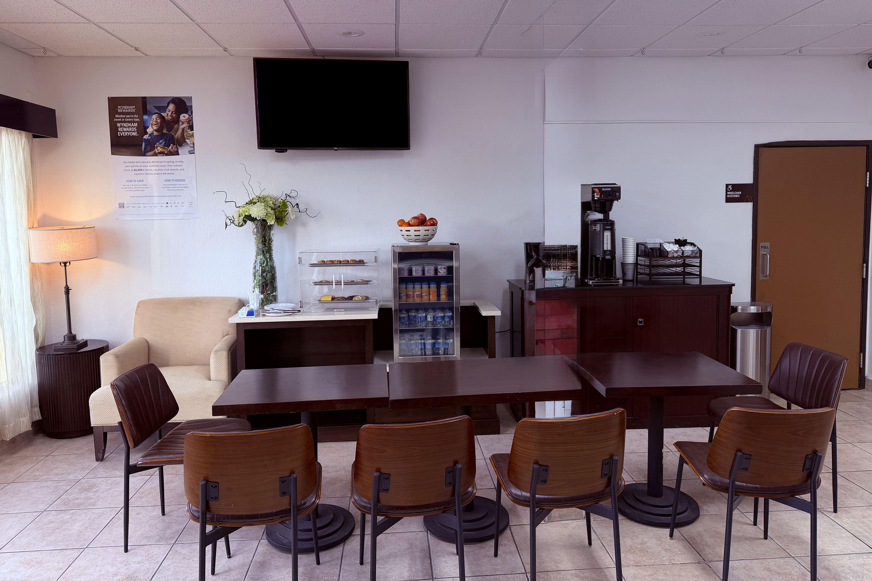 Free breakfast at Howard Johnson by Wyndham Albert Lea in Albert Lea, Minnesota