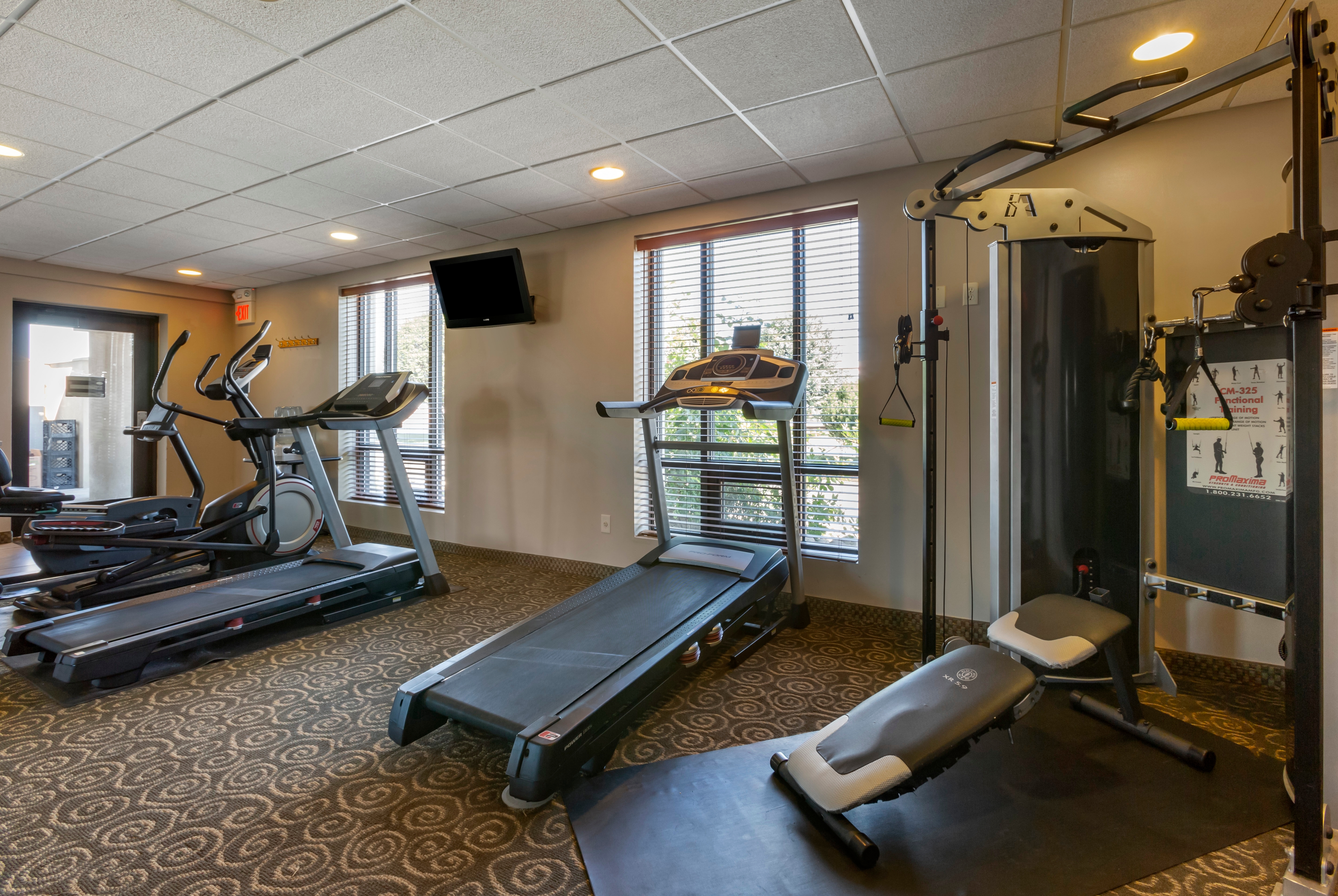 Fitness room at Howard Johnson by Wyndham Billings in Billings, Montana