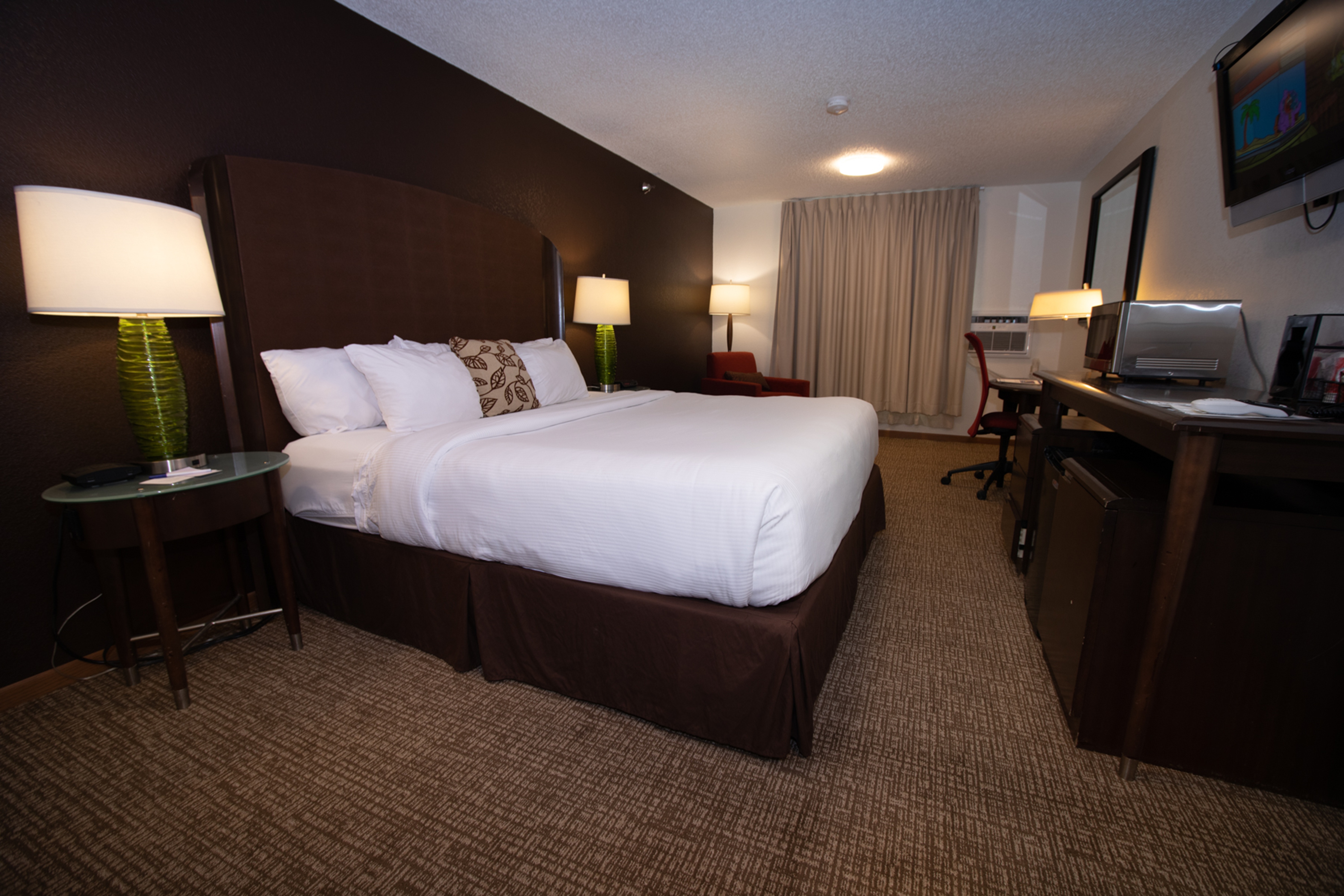Guest room at the Alliance Hotel & Suites, a Howard Johnson by Wyndham in Alliance, Nebraska