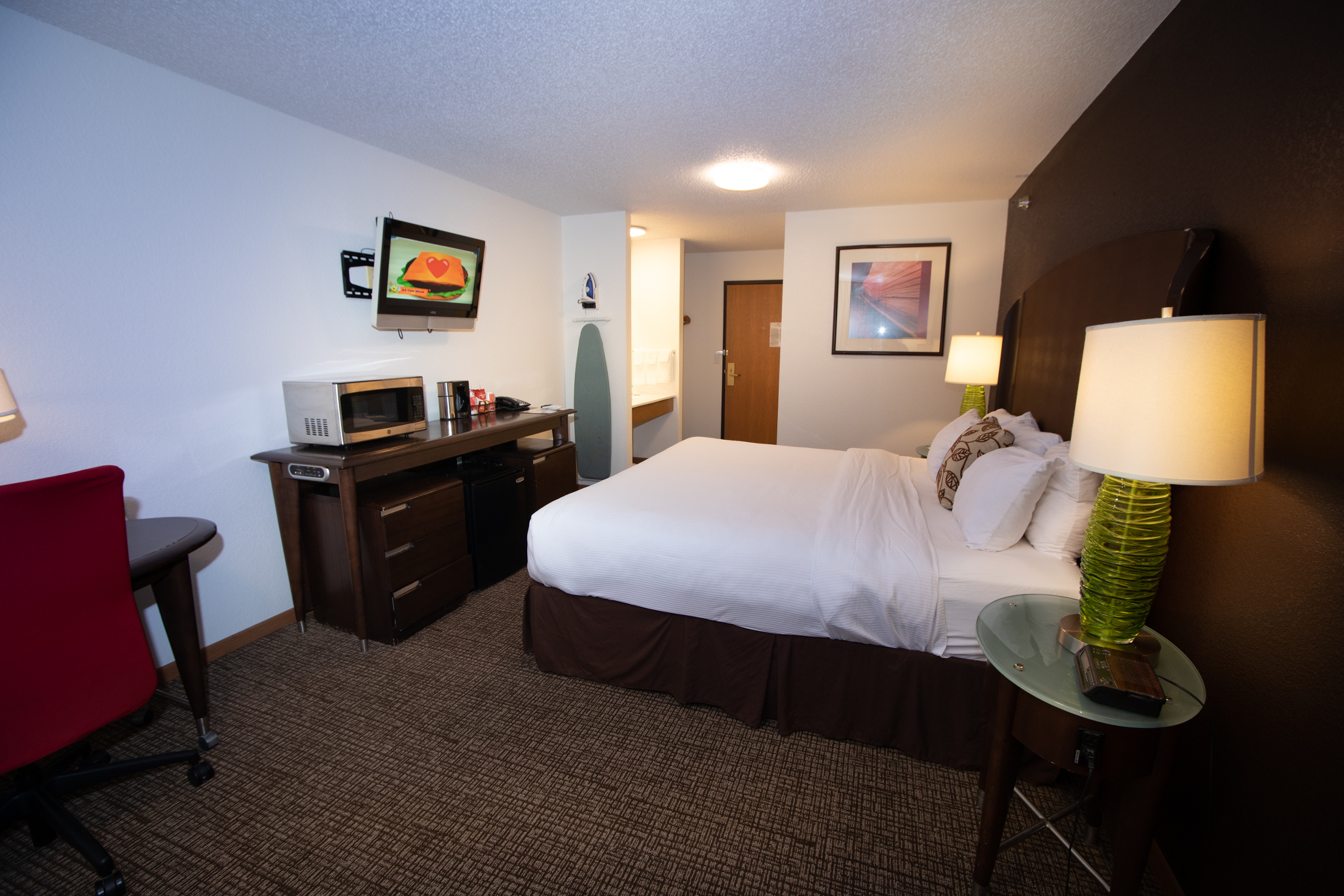 Guest room at the Alliance Hotel & Suites, a Howard Johnson by Wyndham in Alliance, Nebraska
